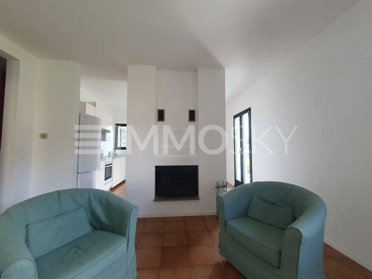 Semi-Detached House 7 Rooms - Photo 2 of 5