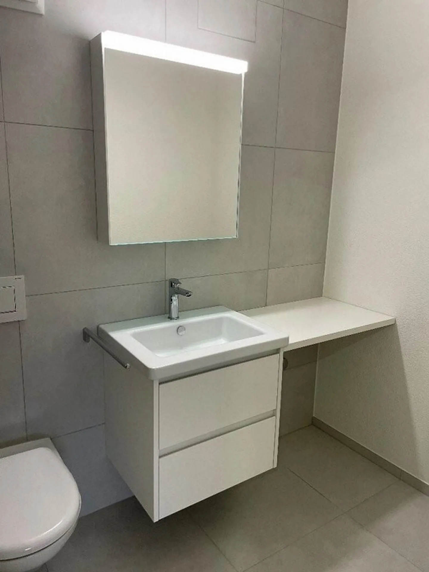 Appartement 2.5 pièces fraîchement rénové - Photo 8 sur 11