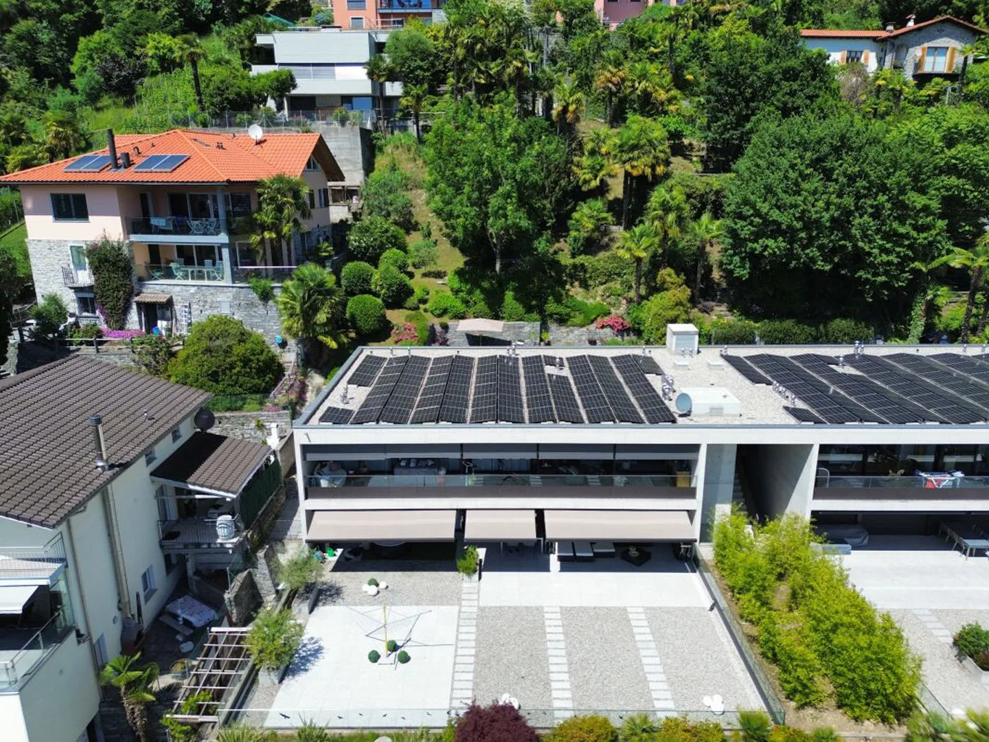 Charming Penthouse Apartment 4.5 Rooms, Panoramic Terraces, Comfort and Style - Photo 12 of 12