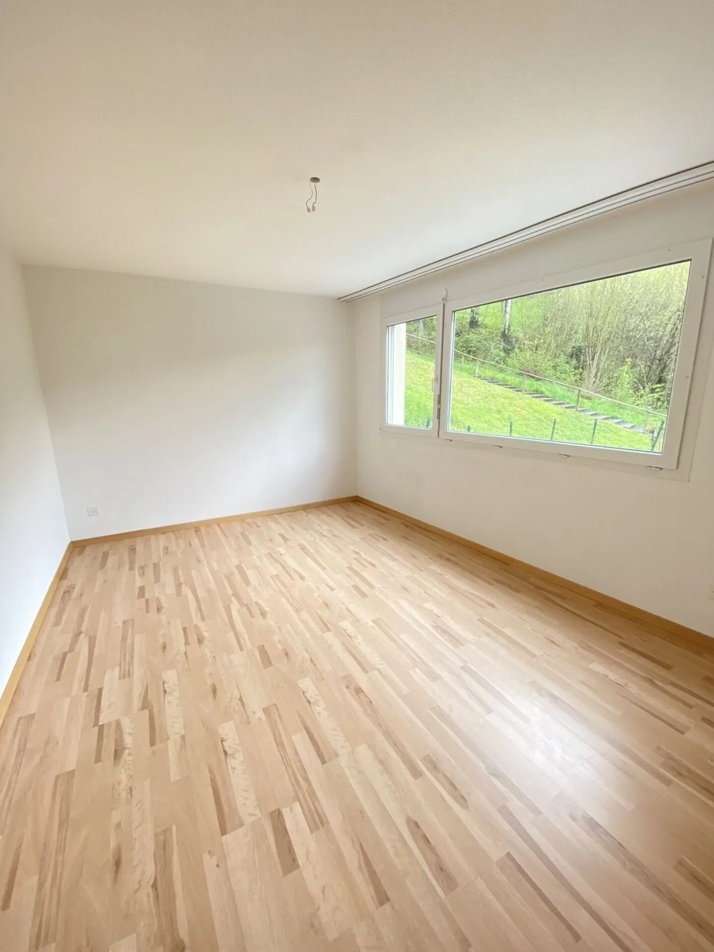 Appartement 5.5 pièces : Quartier idyllique dans la verdure - Photo 4 sur 10