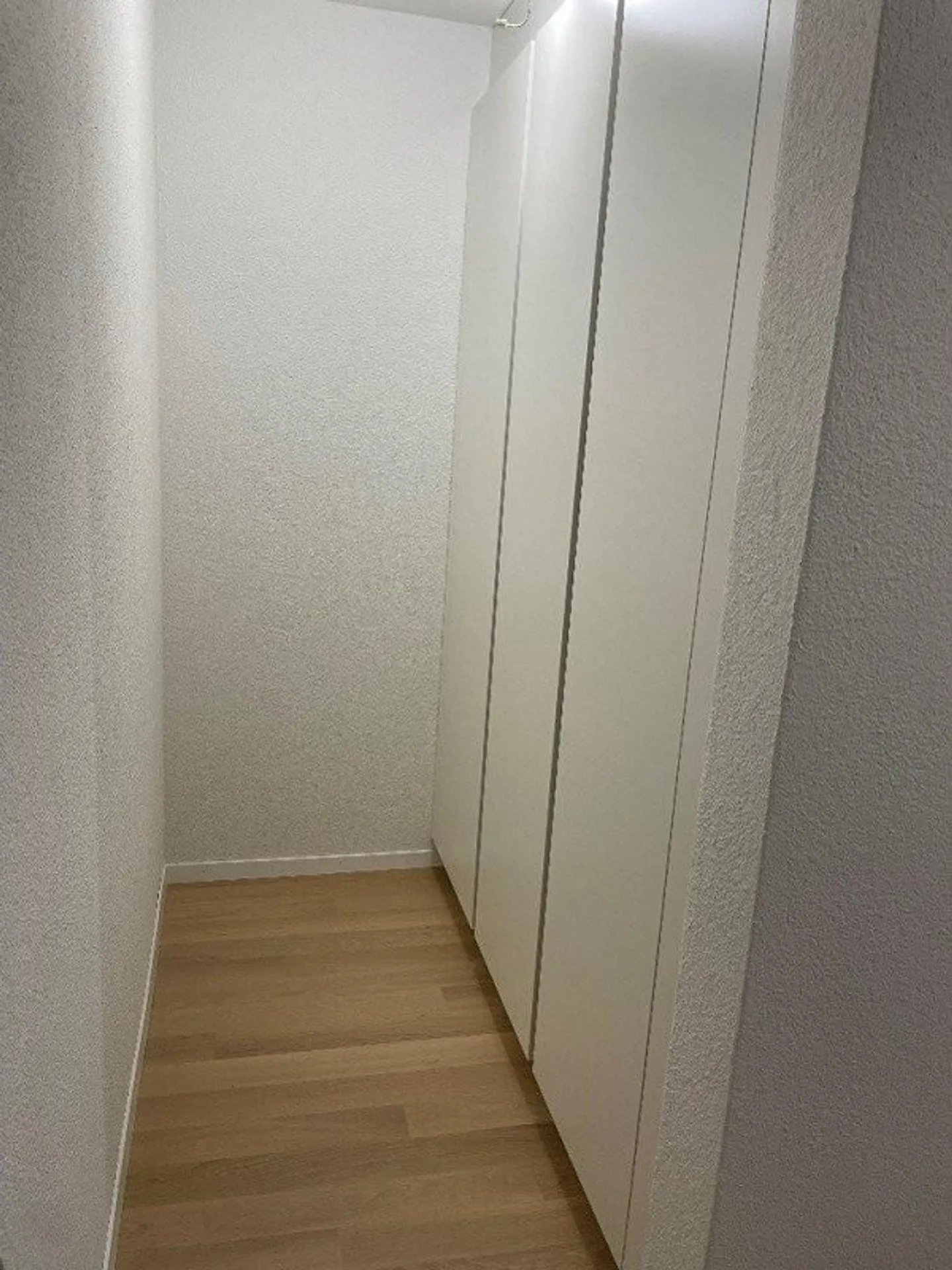 Appartement 2.5 pièces fraîchement rénové - Photo 6 sur 11