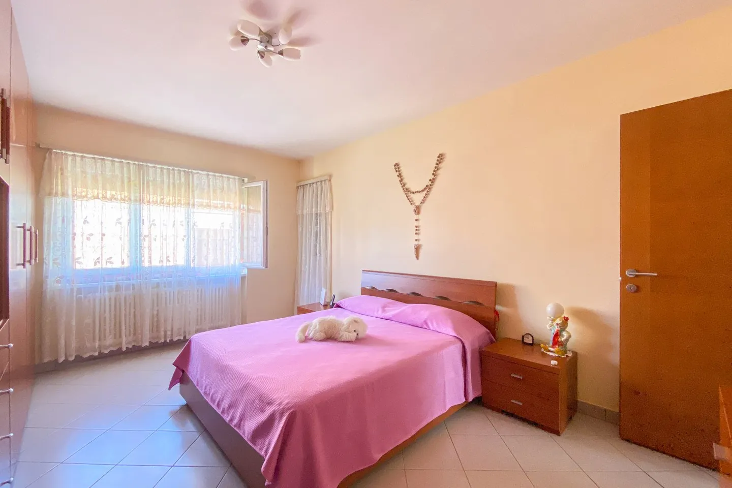 Appartamento ristrutturato di 4,5 locali in zona residenziale - Foto 11 di 18