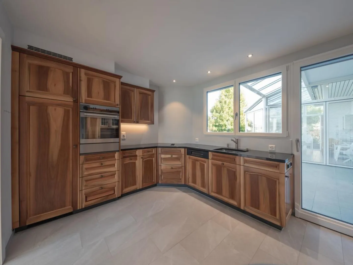 A Gem for Your Family - Photo 5 of 12