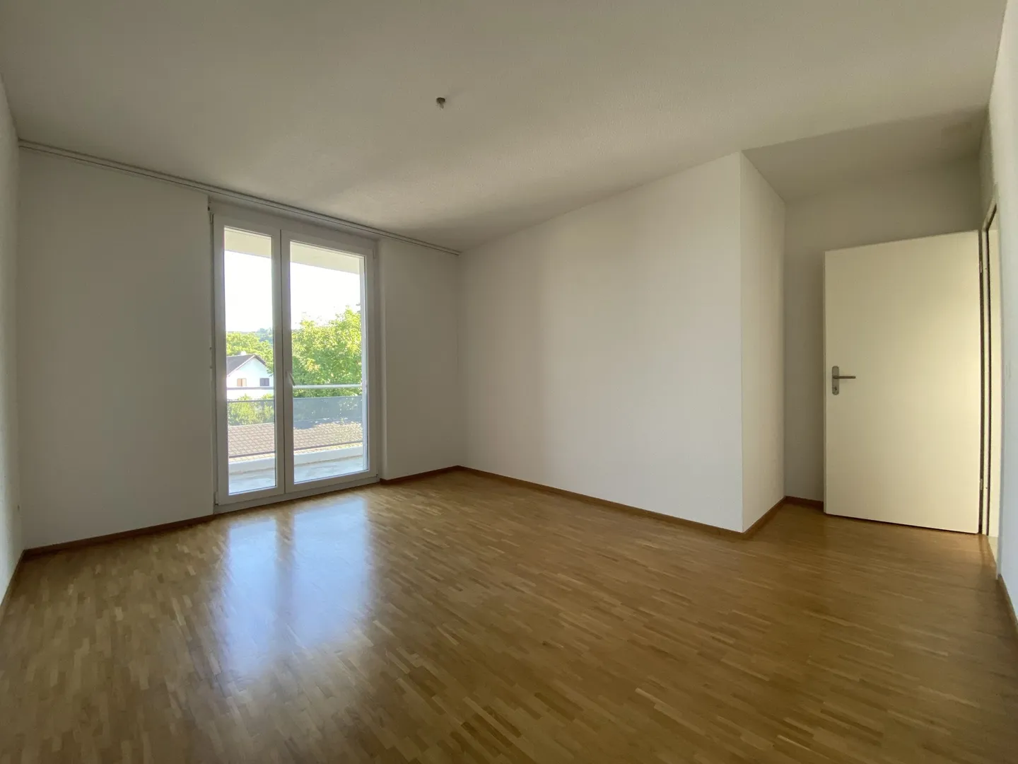 Spacious 5.5-room apartment in a central location - Photo 6 of 11