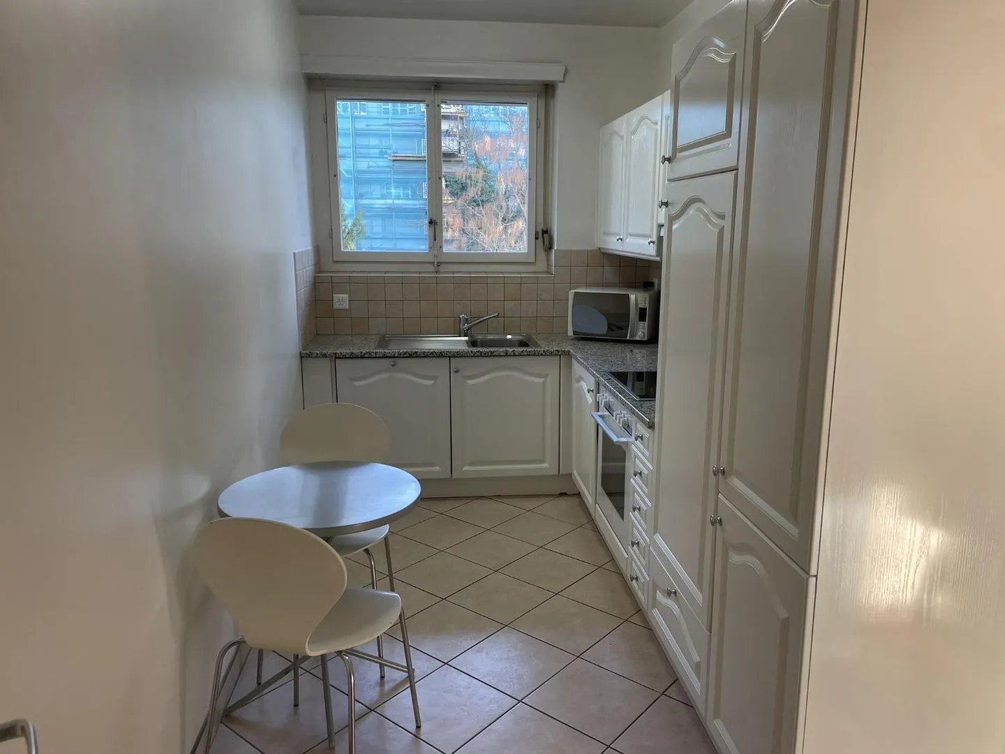 Bellissimo appartamento ammobiliato di 4.5 locali a Champel, tranquillo - Foto 10 di 13