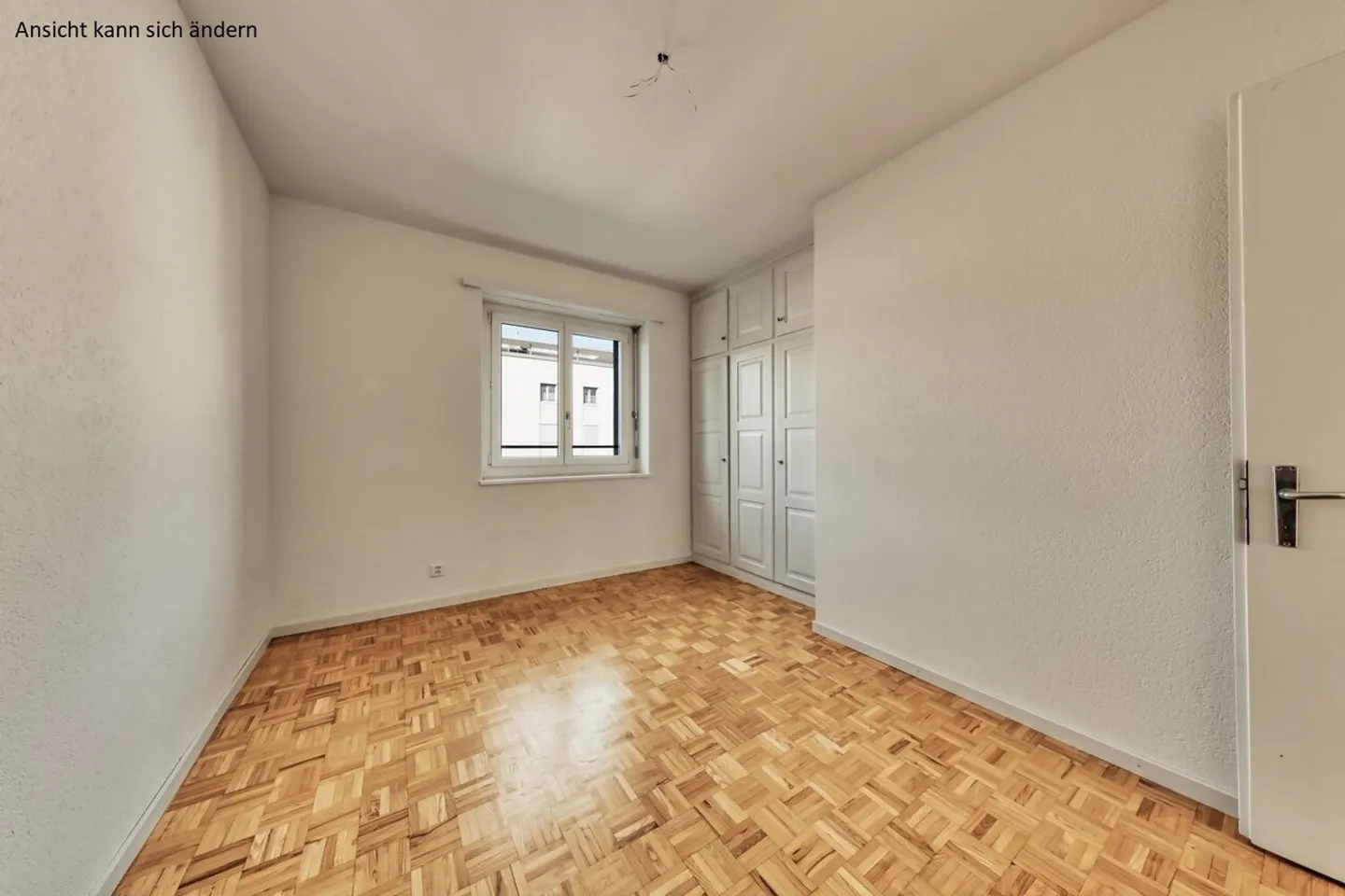Appartamento duplex di 3,5 stanze in un quartiere familiare nel verde - Foto 6 di 11