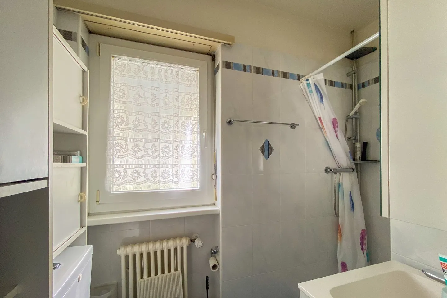 Appartamento ristrutturato di 4,5 locali in zona residenziale - Foto 18 di 18