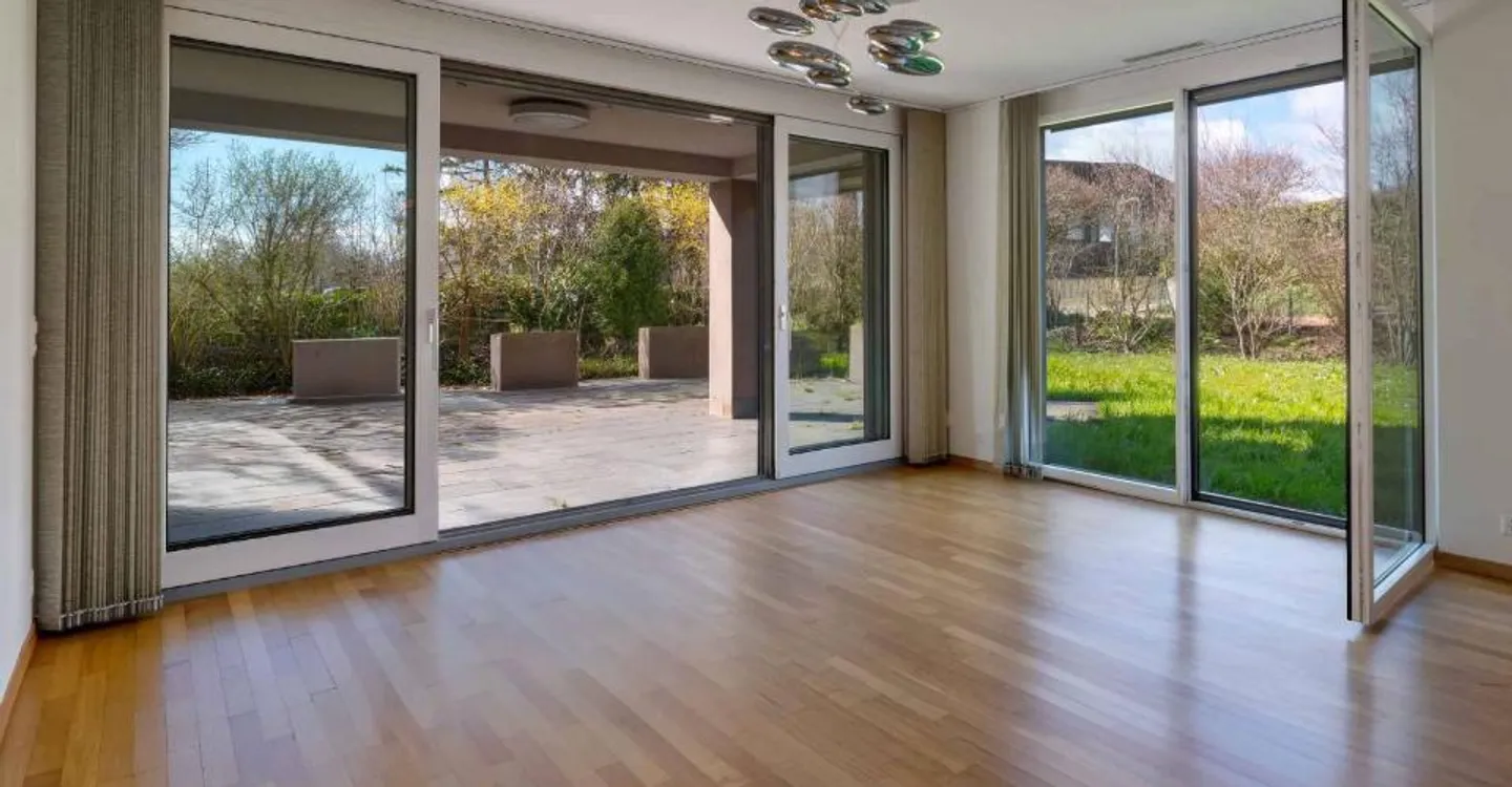 Ampio Appartamento Duplex - Foto 1 di 13