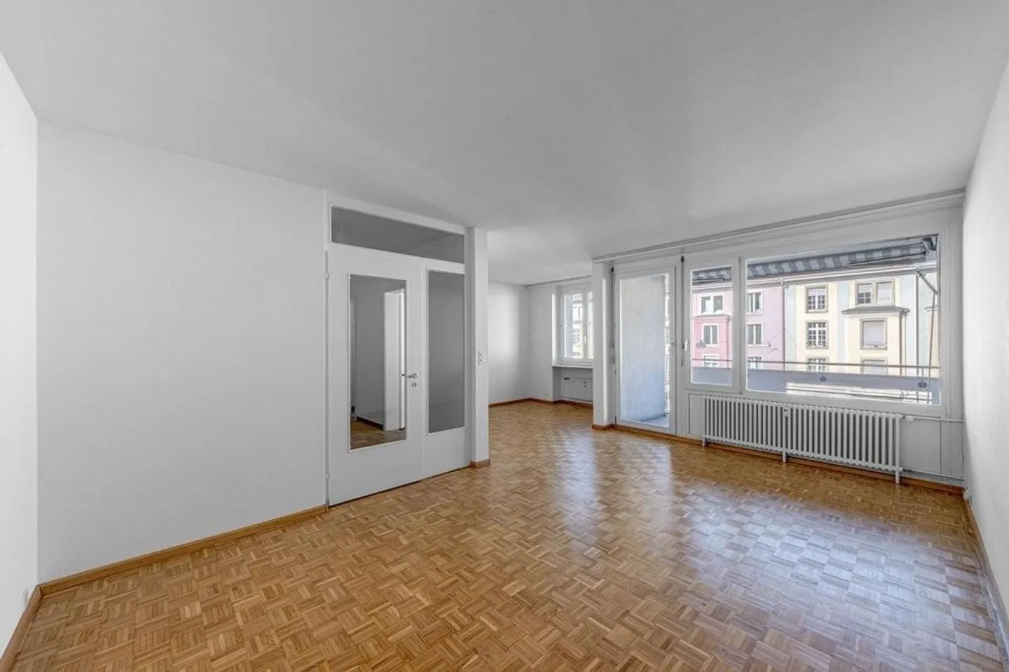 Charmante appartement 3.5 pièces dans un emplacement central à Bâle - Photo 3 sur 10