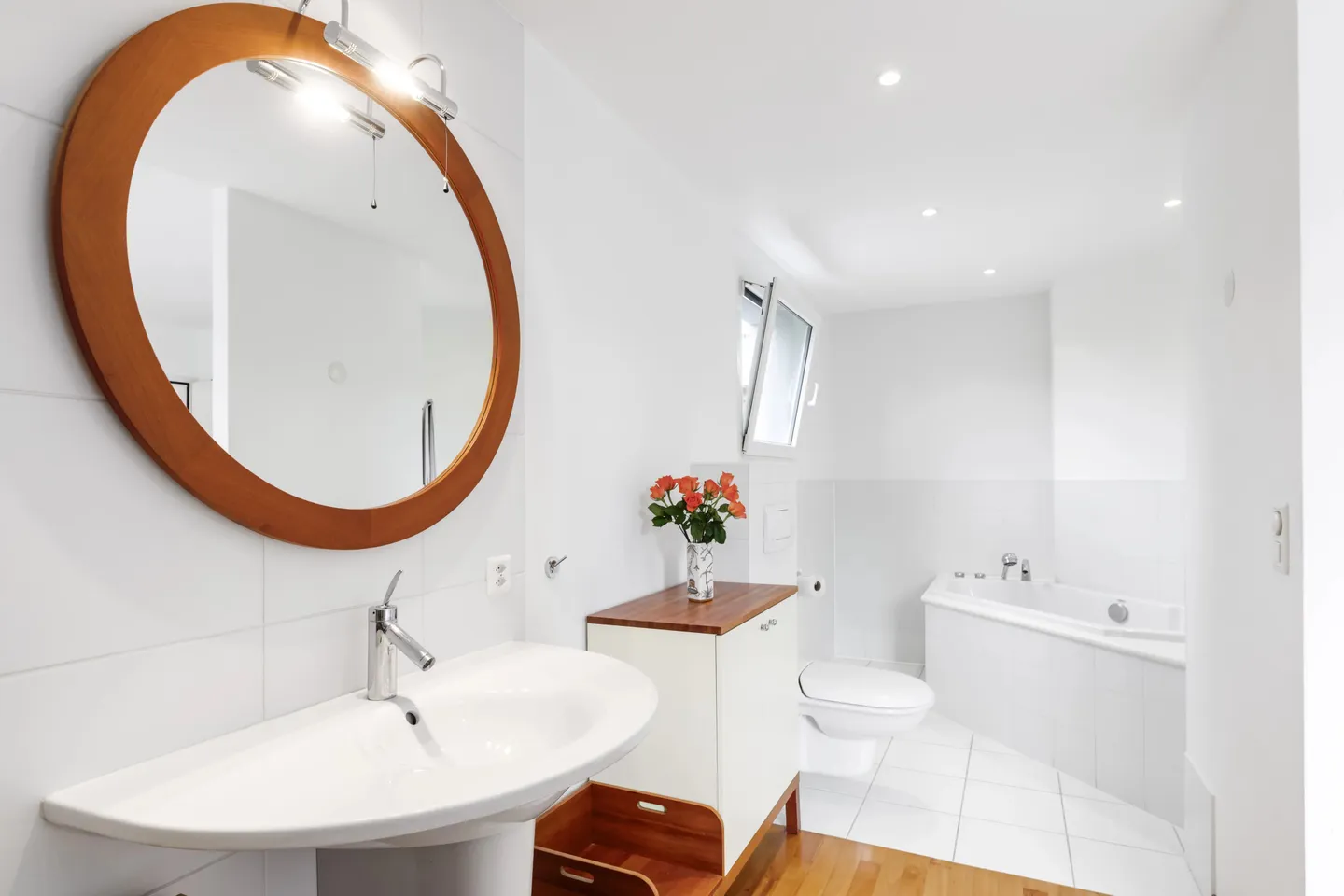4.5-room apartment occupying a full floor in Saint-Sulpice - Photo 6 of 13