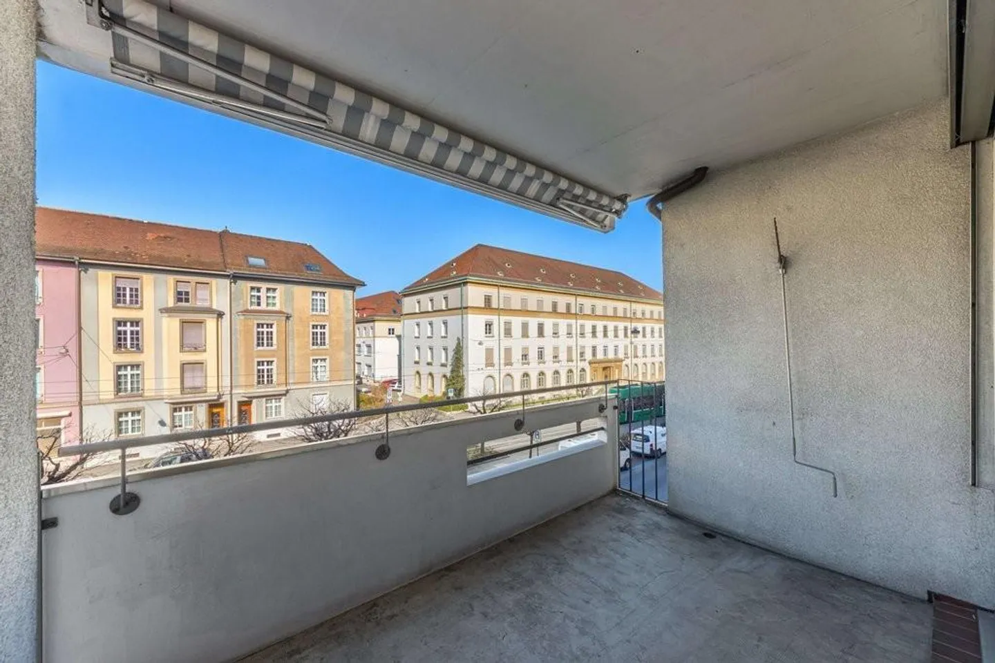 Charmante appartement 3.5 pièces dans un emplacement central à Bâle - Photo 10 sur 10