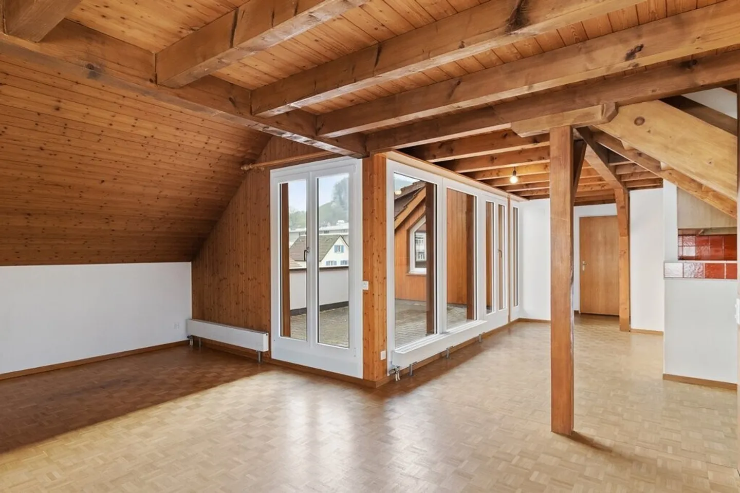 Appartement sous les combles confortable pour se sentir bien - Photo 2 sur 10