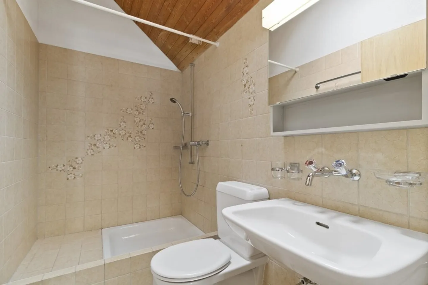 Appartement sous les combles confortable pour se sentir bien - Photo 7 sur 10