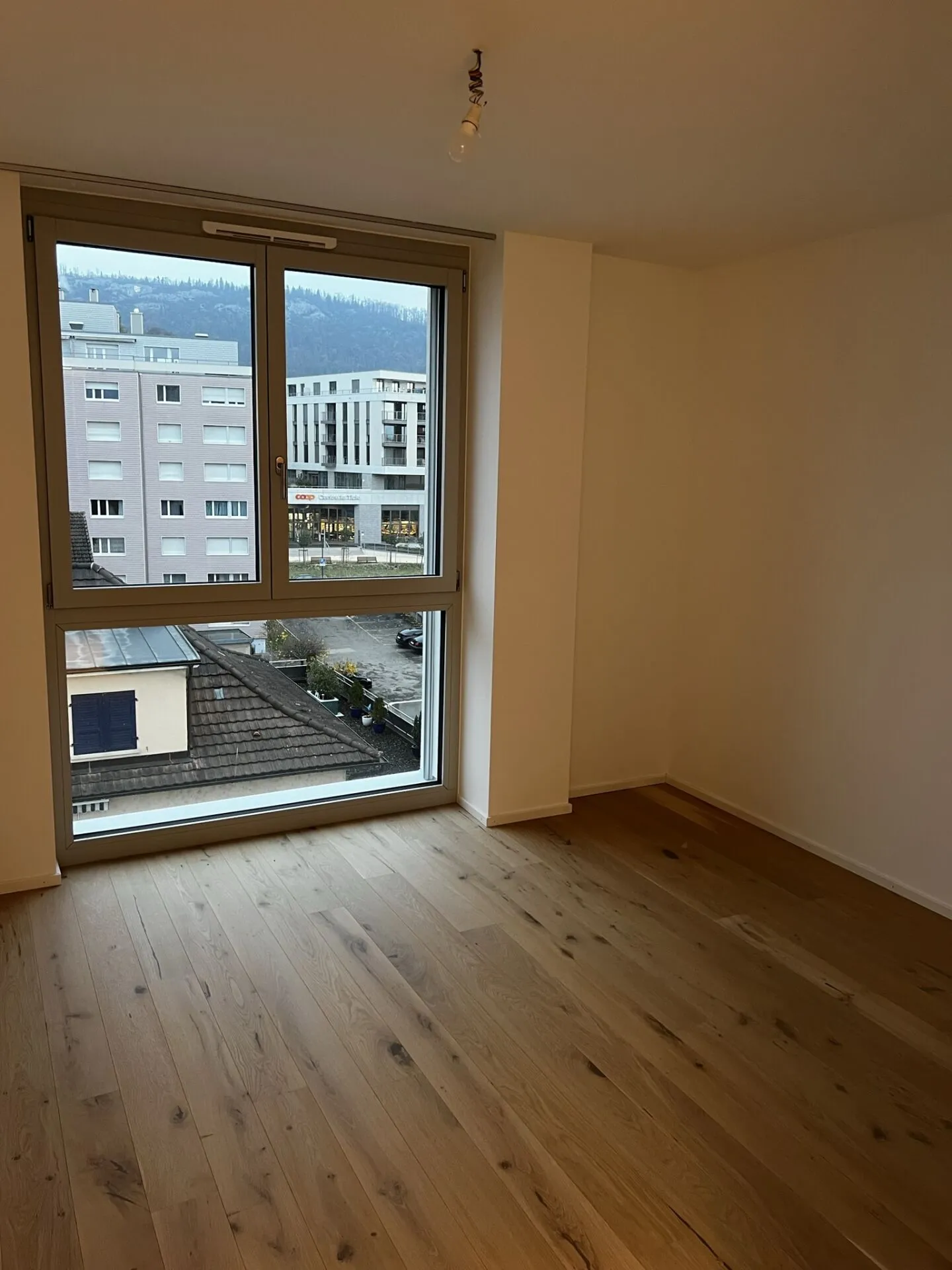 2 appartamenti (n° 7 e 13) di 4.5 stanze in affitto in un edificio nuovo con ascensore - Foto 9 di 16