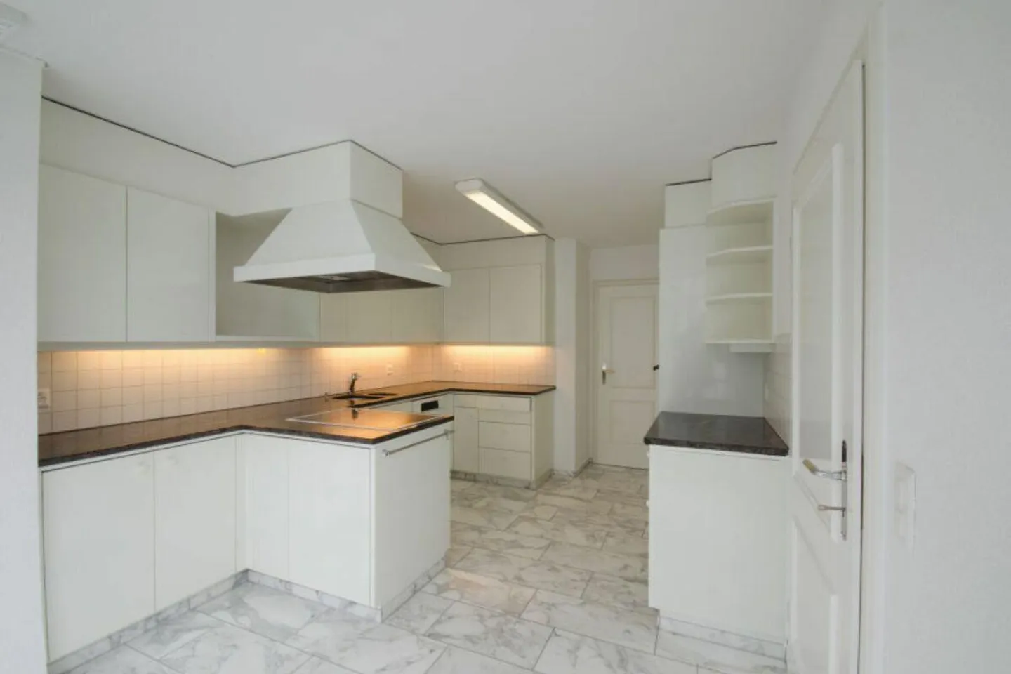 Exklusive Wohnung mit Aussicht - Foto 9 von 19