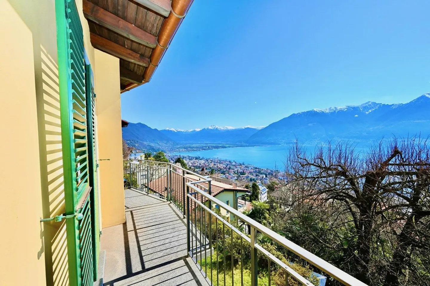 Villa di Lusso con Piscina - Foto 2 di 10