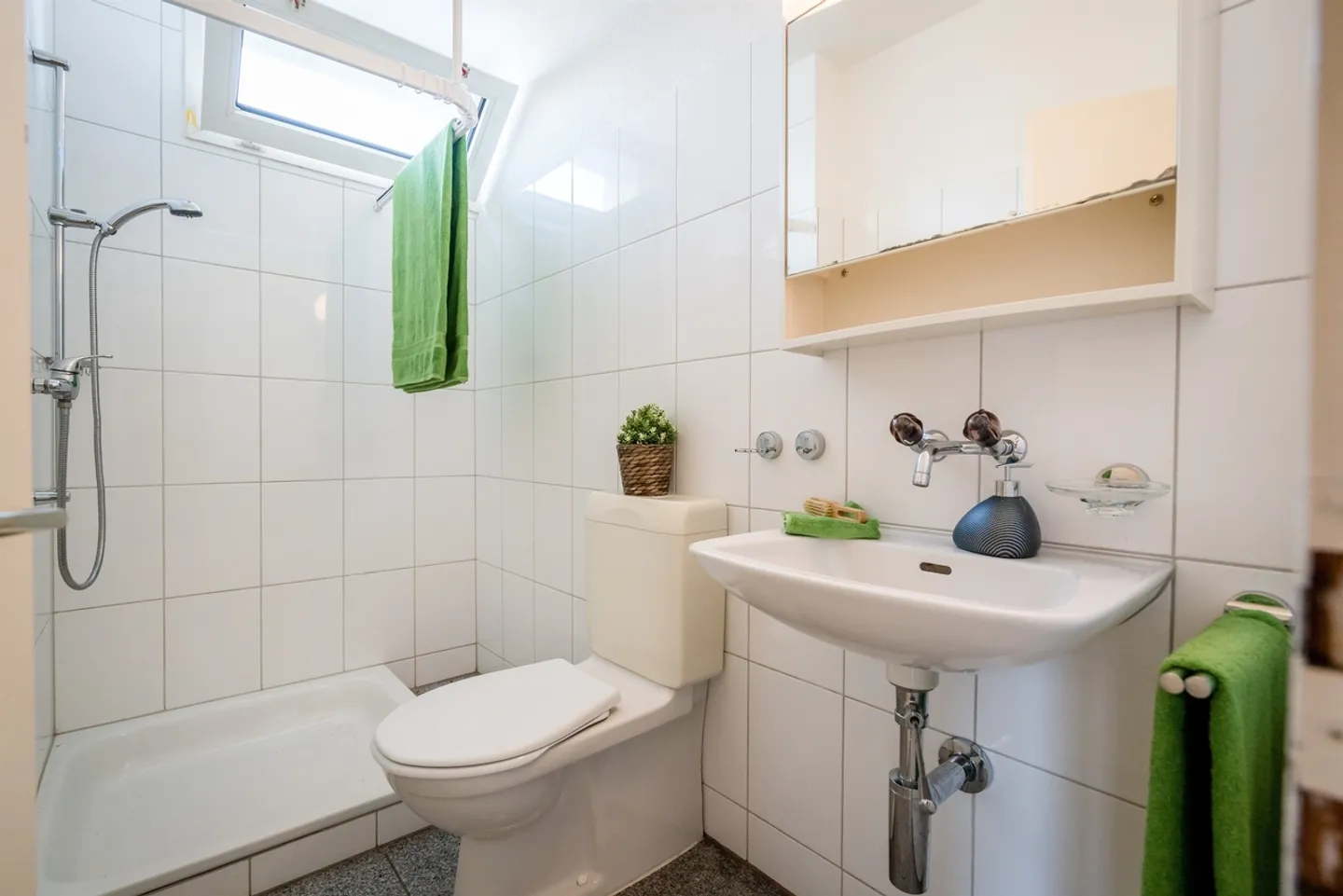 Charmante Wohnung Nähe See - Foto 3 von 6