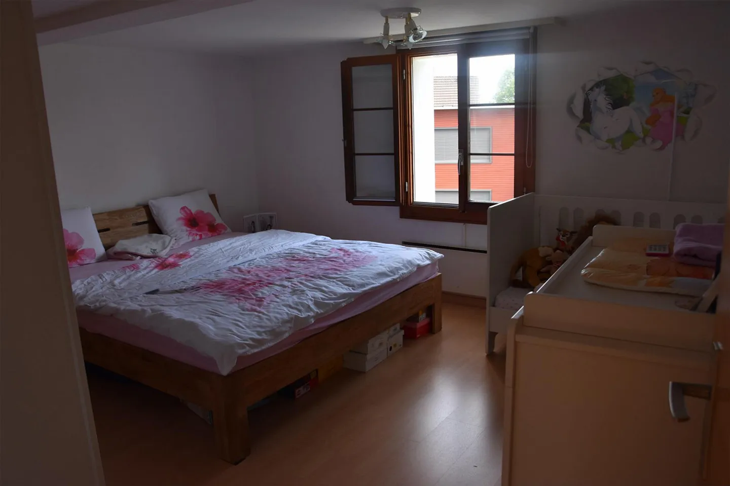 dans le centre du village calme - Photo 9 sur 11