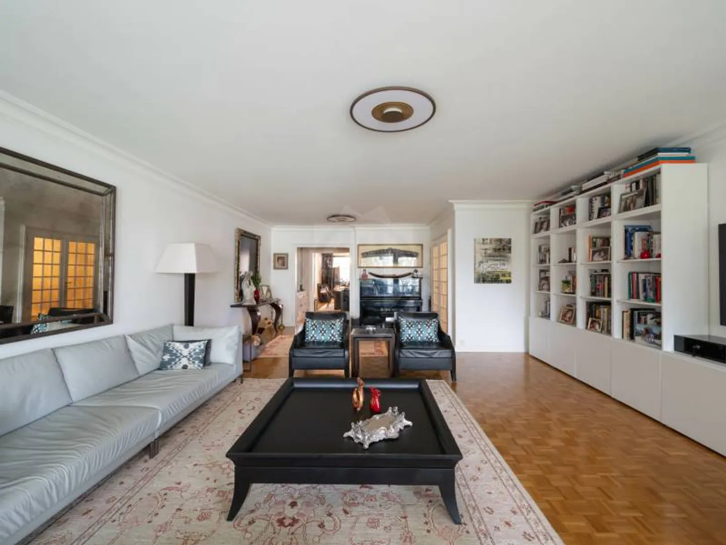 Geräumige Wohnung - Genf - Foto 2 von 5