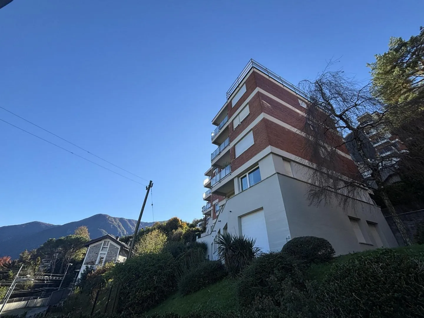 Appartamento moderno di 4,5 locali al 1° piano di un edificio residenziale in una zona tranquilla... - Foto 14 di 28