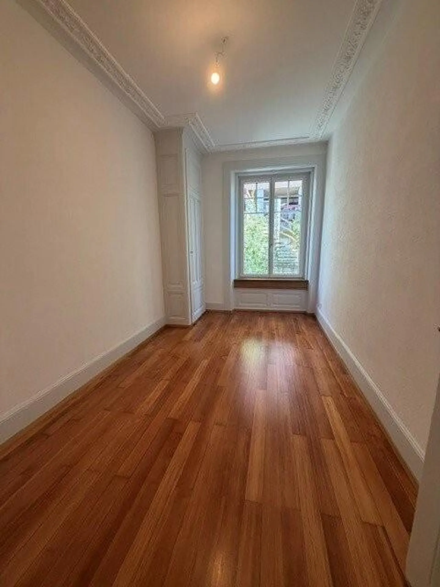 Appartement 5 pièces charmant - Photo 7 sur 12