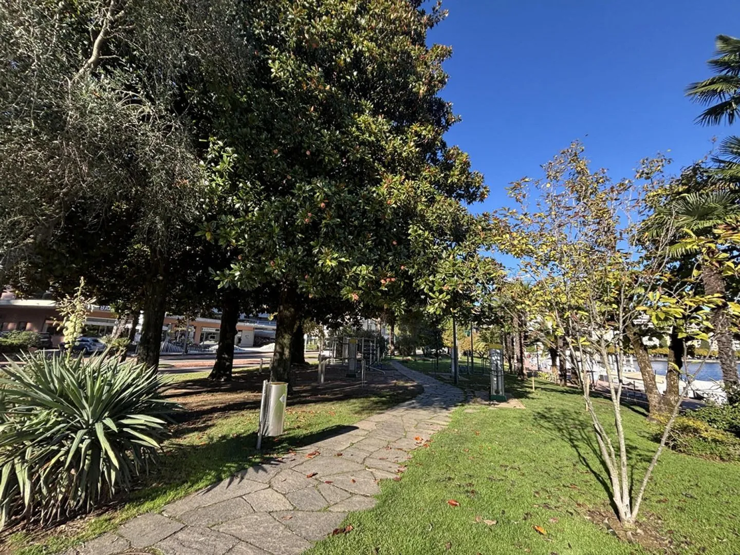 Appartamento moderno di 4,5 locali al 1° piano di un edificio residenziale in una zona tranquilla... - Foto 21 di 28