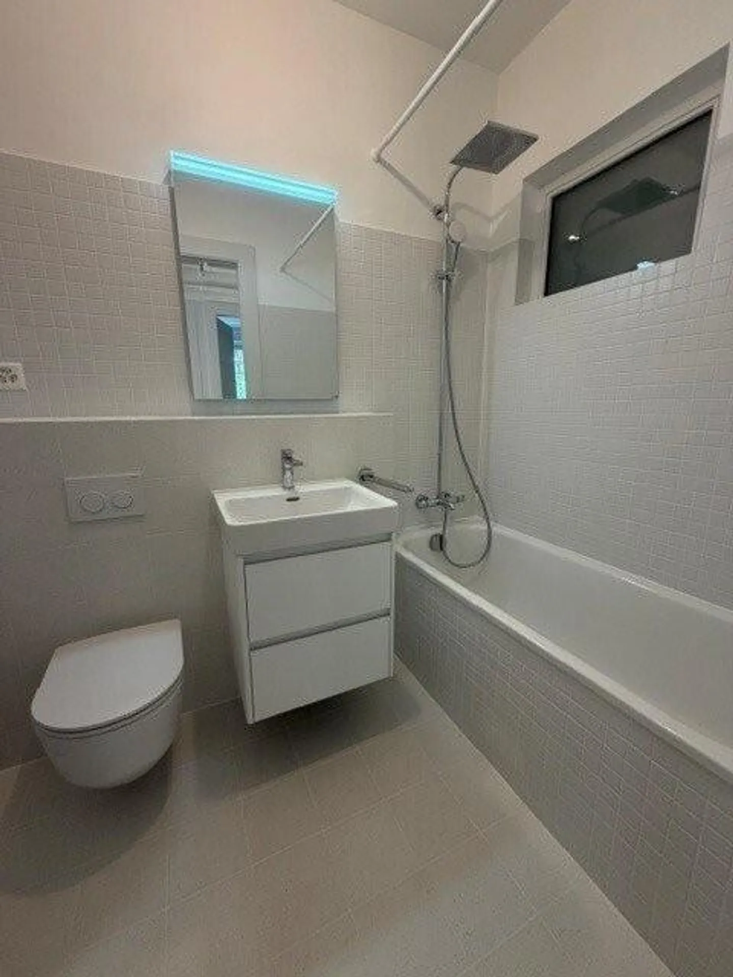 Appartement 5 pièces charmant - Photo 10 sur 12