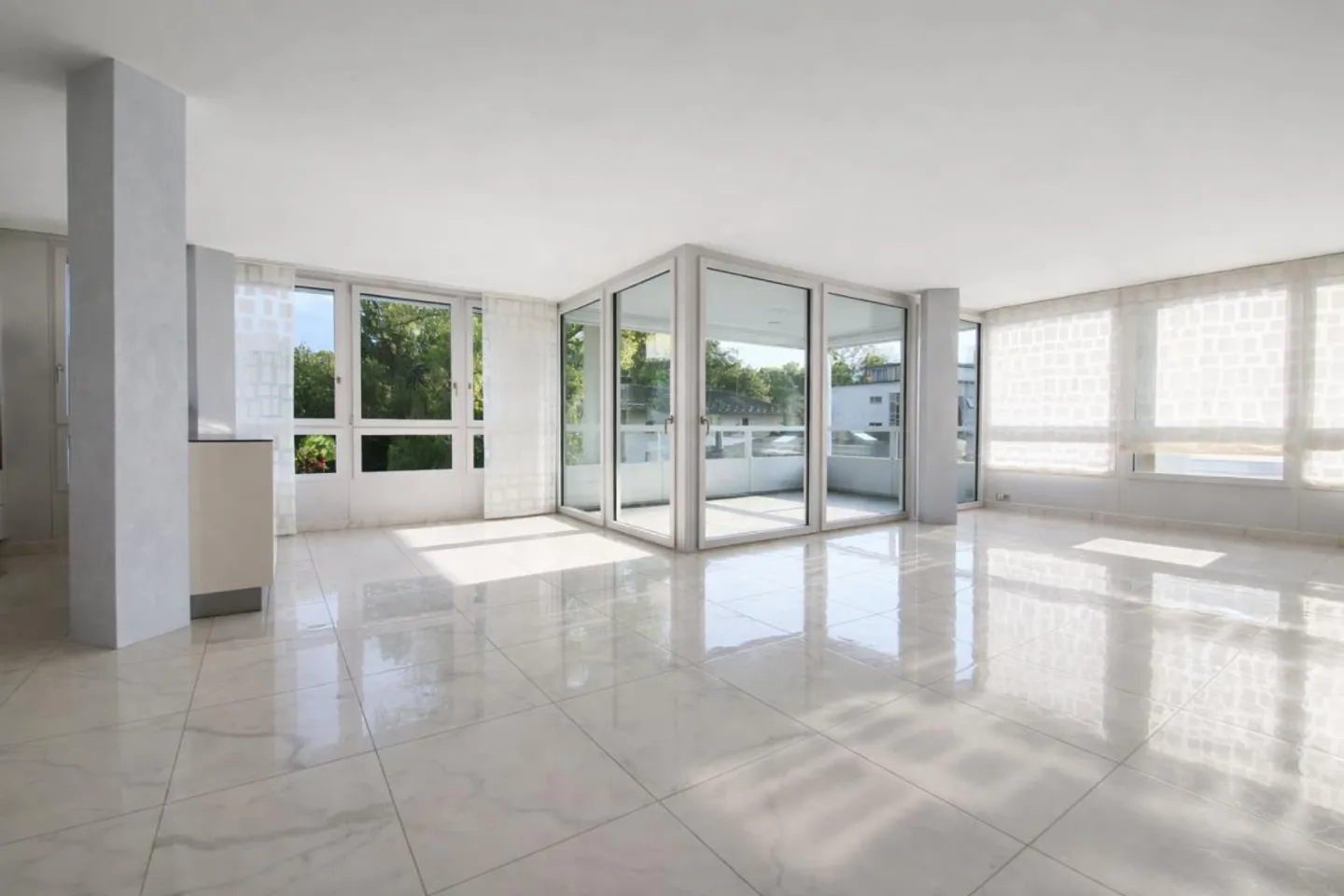 Appartamento elegante con vista lago - Foto 2 di 8