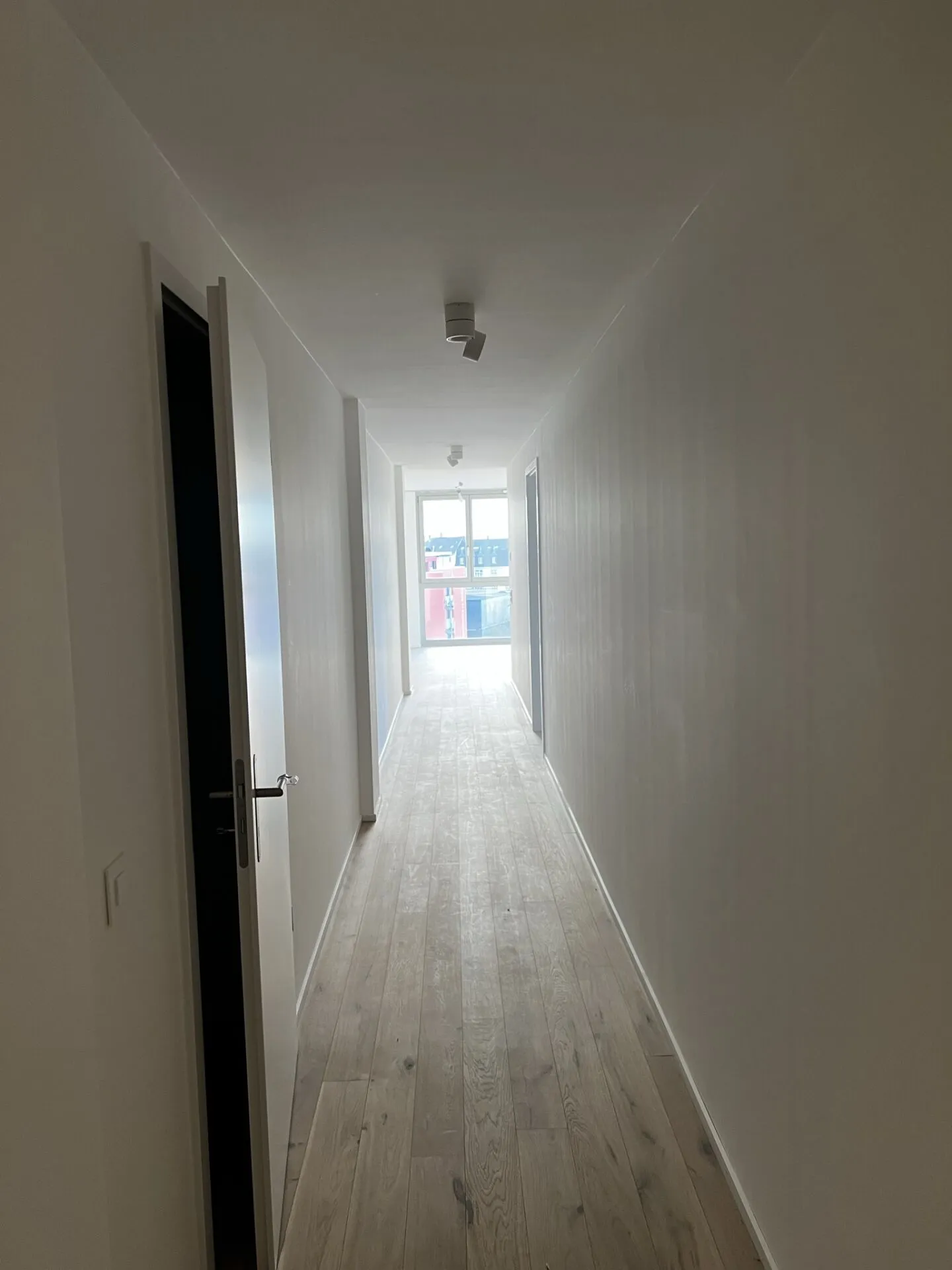 3 appartements (n° 5, 11 et 17) de 4.5 pièces à louer dans immeuble neuf avec ascenseur - Photo 10 sur 13
