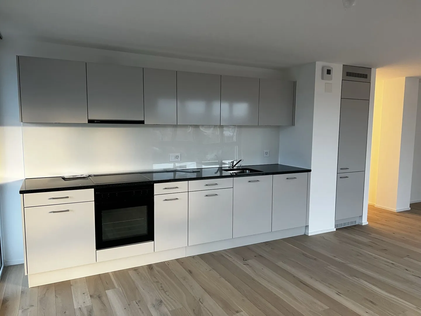 3 appartements (n° 5, 11 et 17) de 4.5 pièces à louer dans immeuble neuf avec ascenseur - Photo 2 sur 13