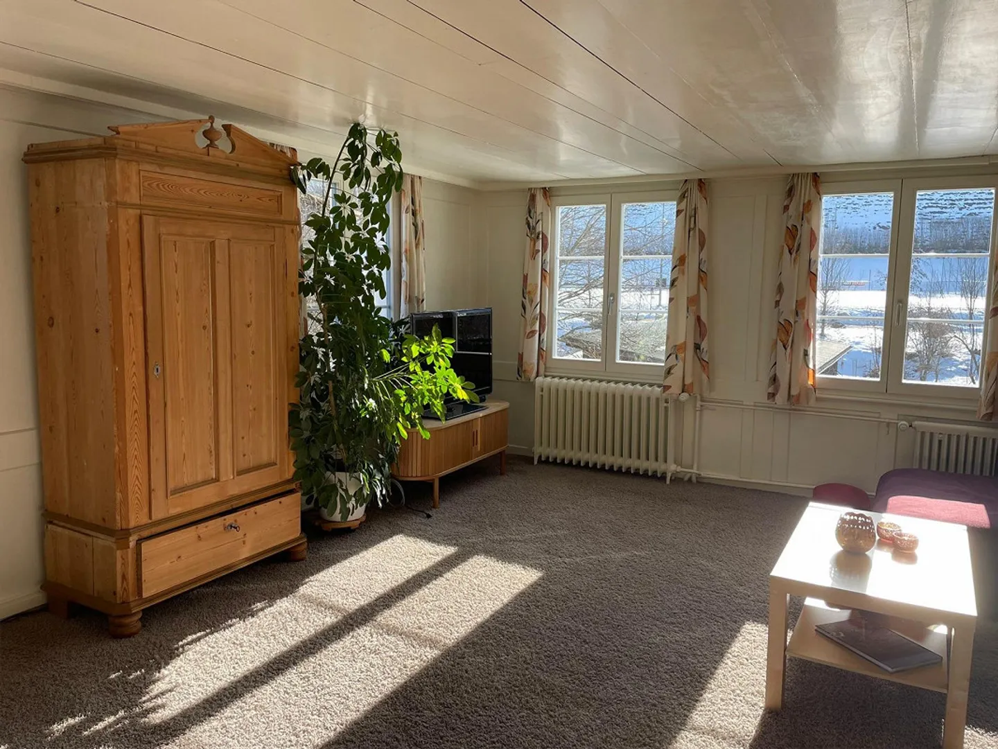 Appartement en duplex lumineux de 5,5 pièces fraîchement rénové dans le meilleur emplacement - Photo 14 sur 29