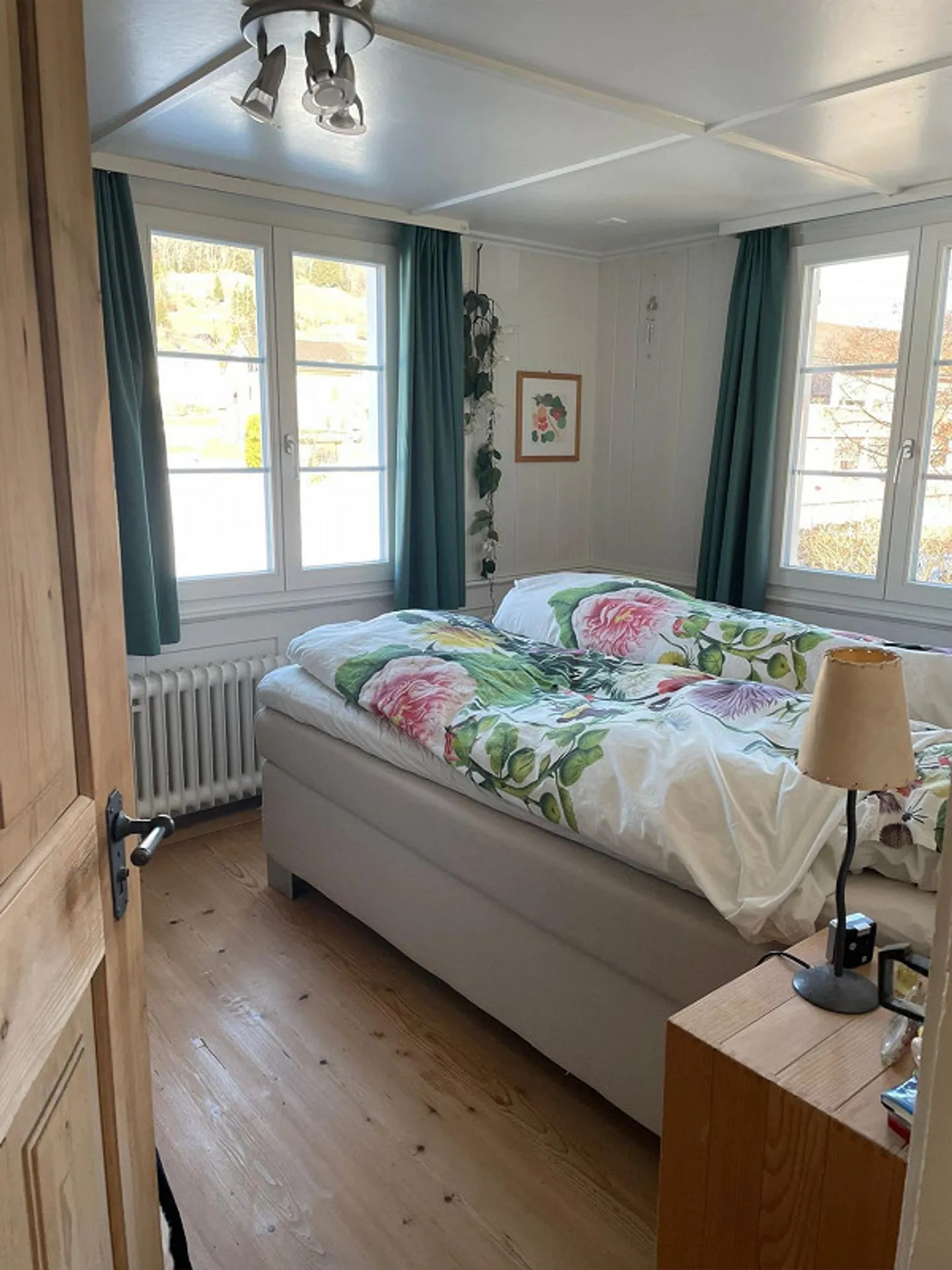 Appartement en duplex lumineux de 5,5 pièces fraîchement rénové dans le meilleur emplacement - Photo 28 sur 29