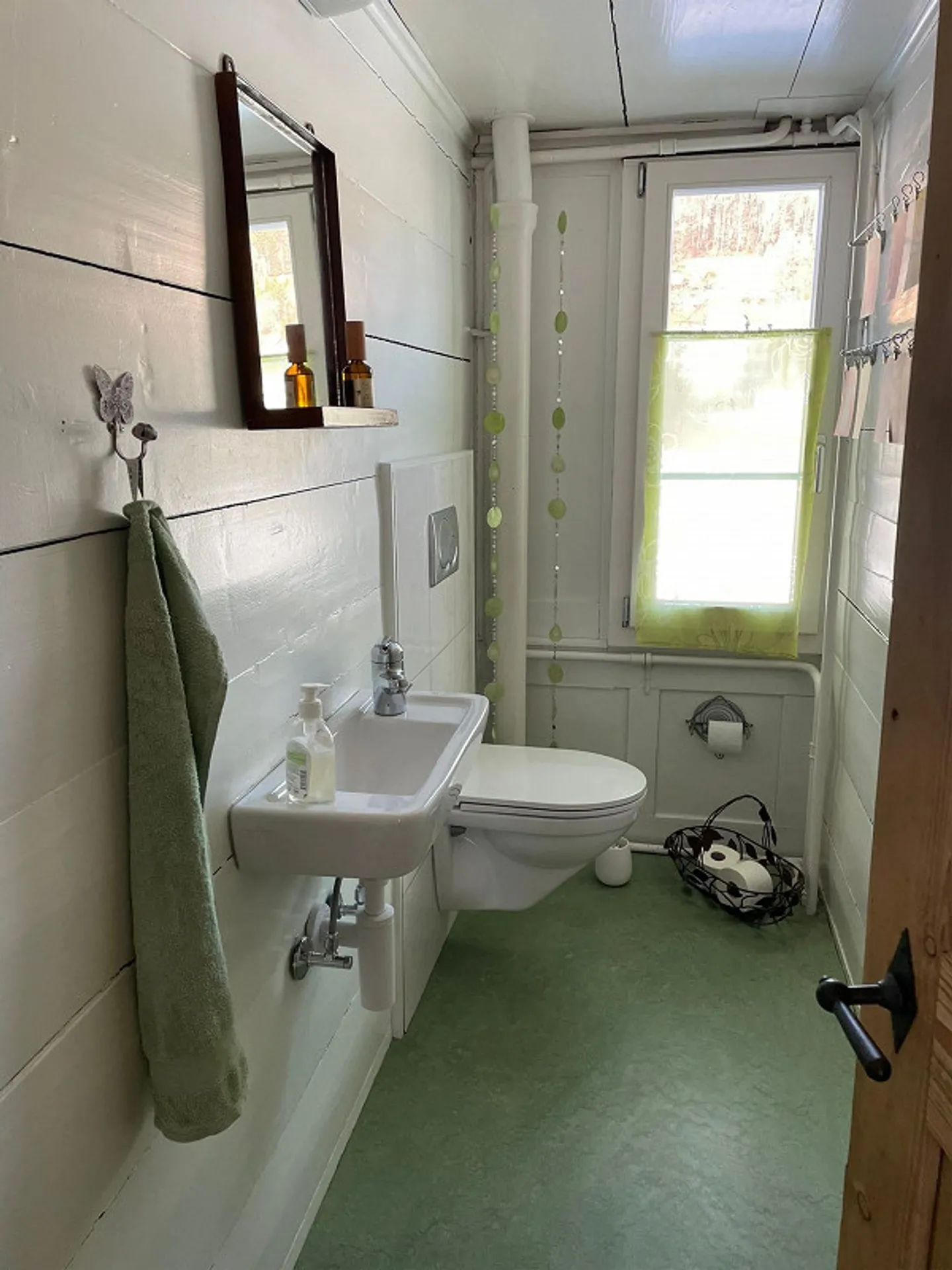 Appartement en duplex lumineux de 5,5 pièces fraîchement rénové dans le meilleur emplacement - Photo 29 sur 29