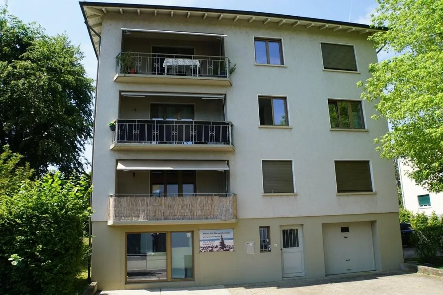 Appartamento attraente con 2 camere a Münchenstein - Foto 1 di 8