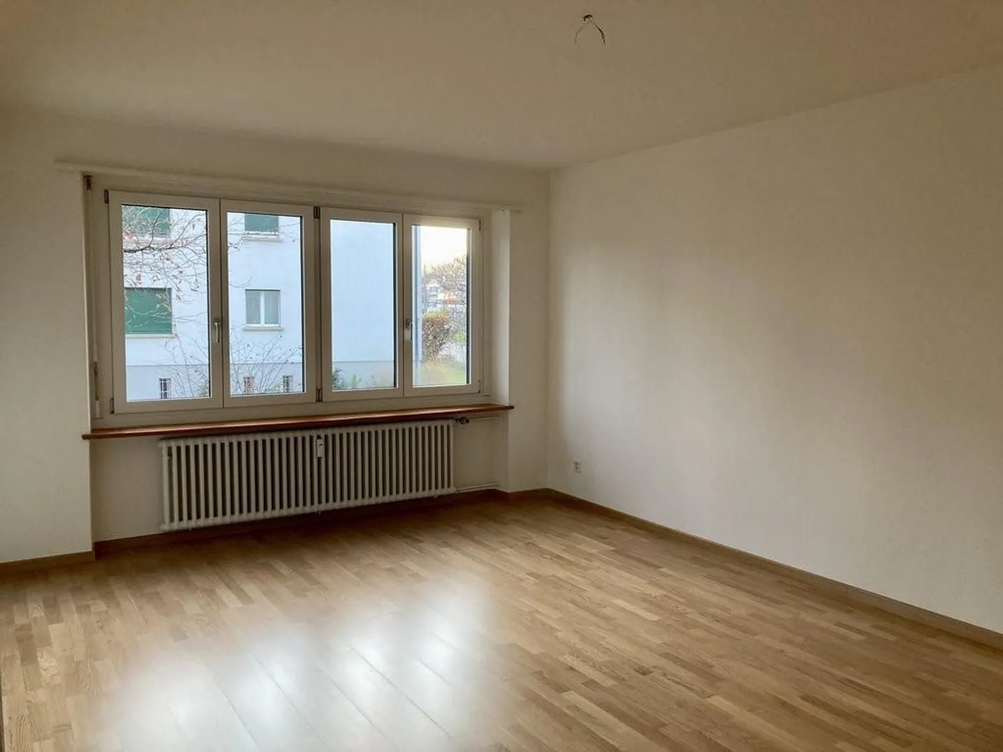 Appartamento attraente con 2 camere a Münchenstein - Foto 5 di 8