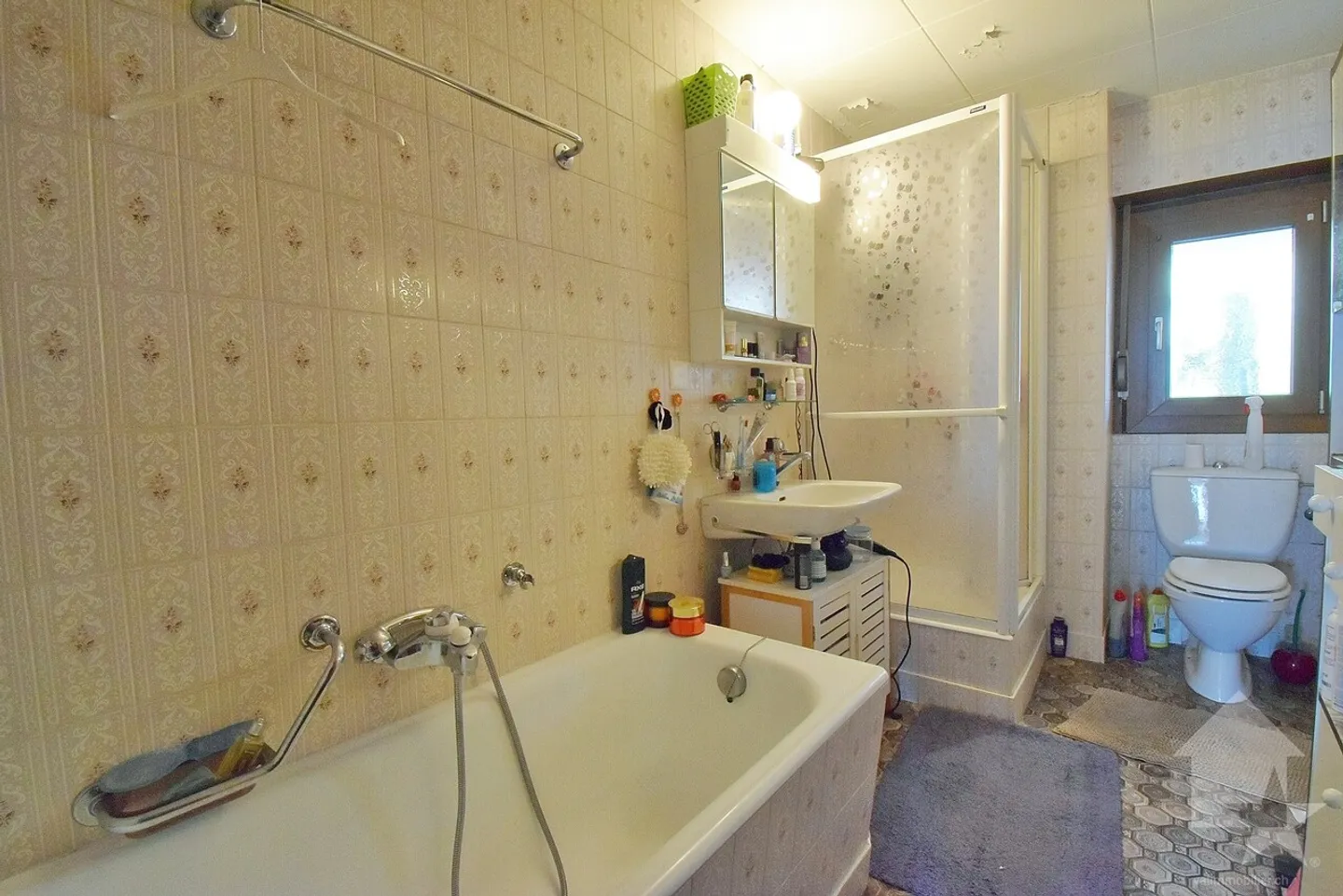 Edificio di 3 o 4 appartamenti con fienile e garage inclusi! - Foto 11 di 19