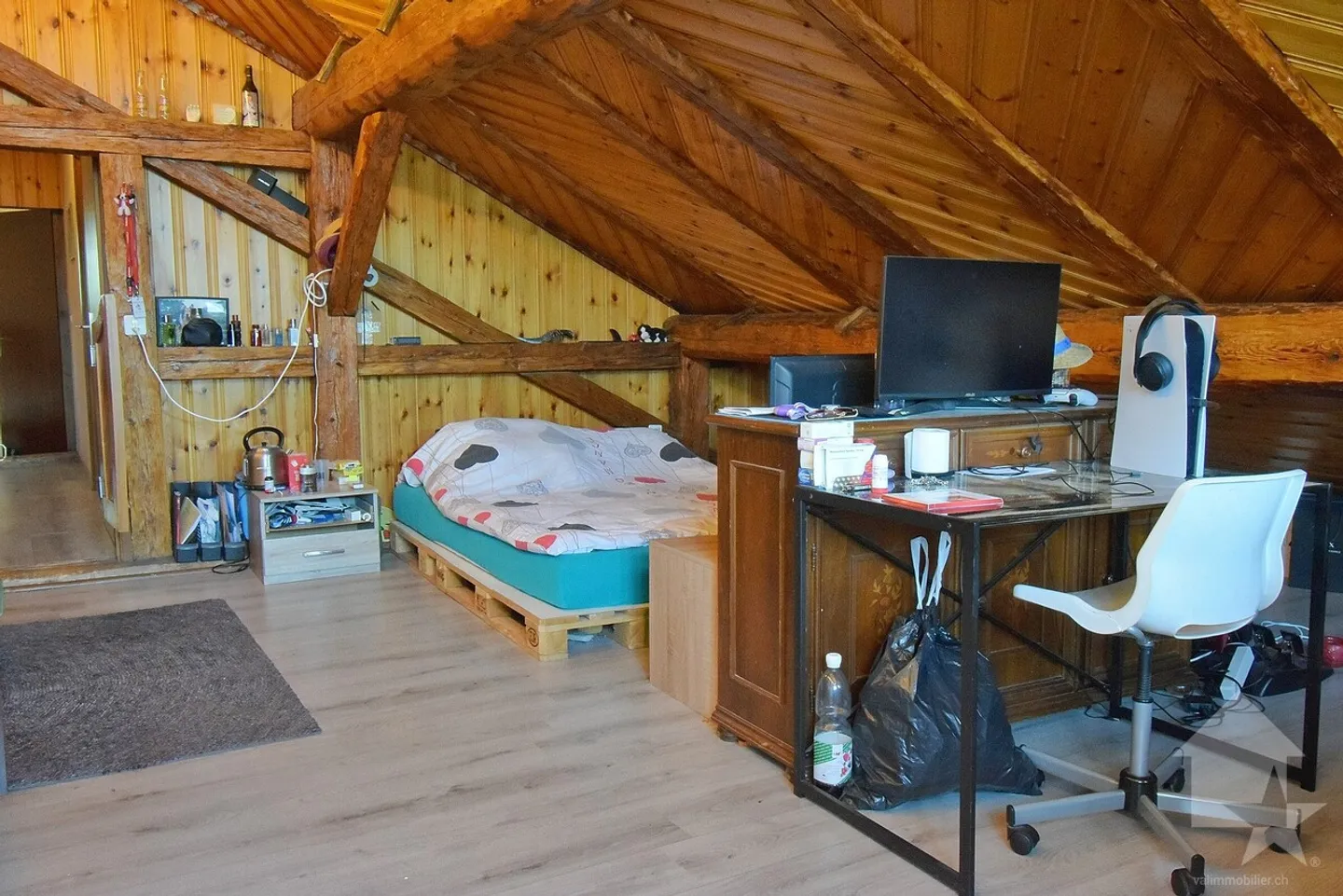 Edificio di 3 o 4 appartamenti con fienile e garage inclusi! - Foto 18 di 19
