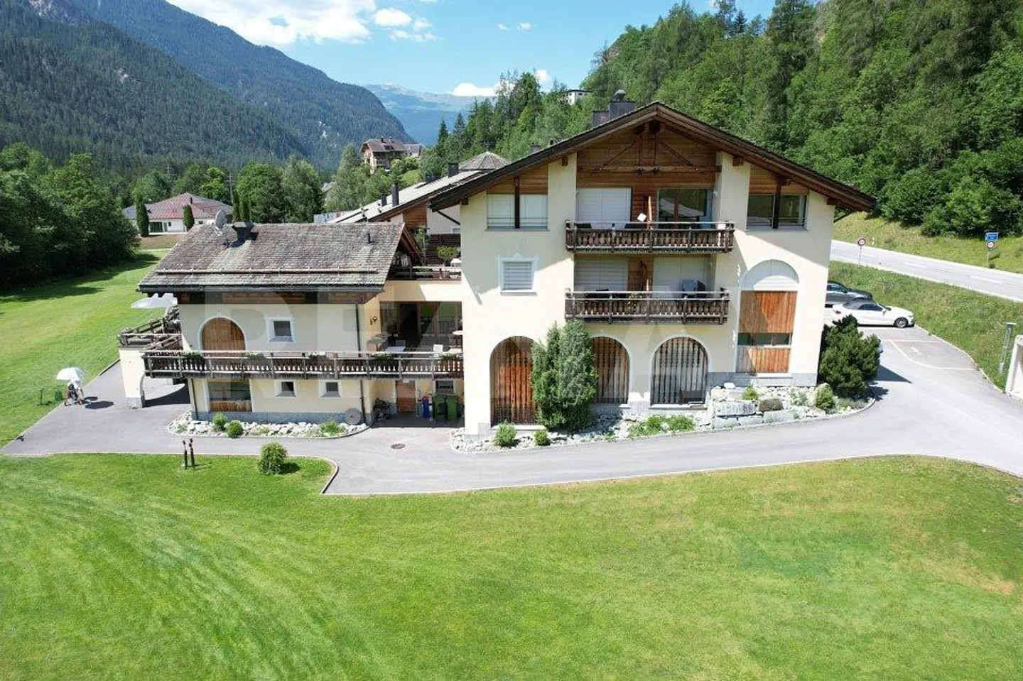 Charmante Wohnung am Golfplatz - Foto 1 von 10
