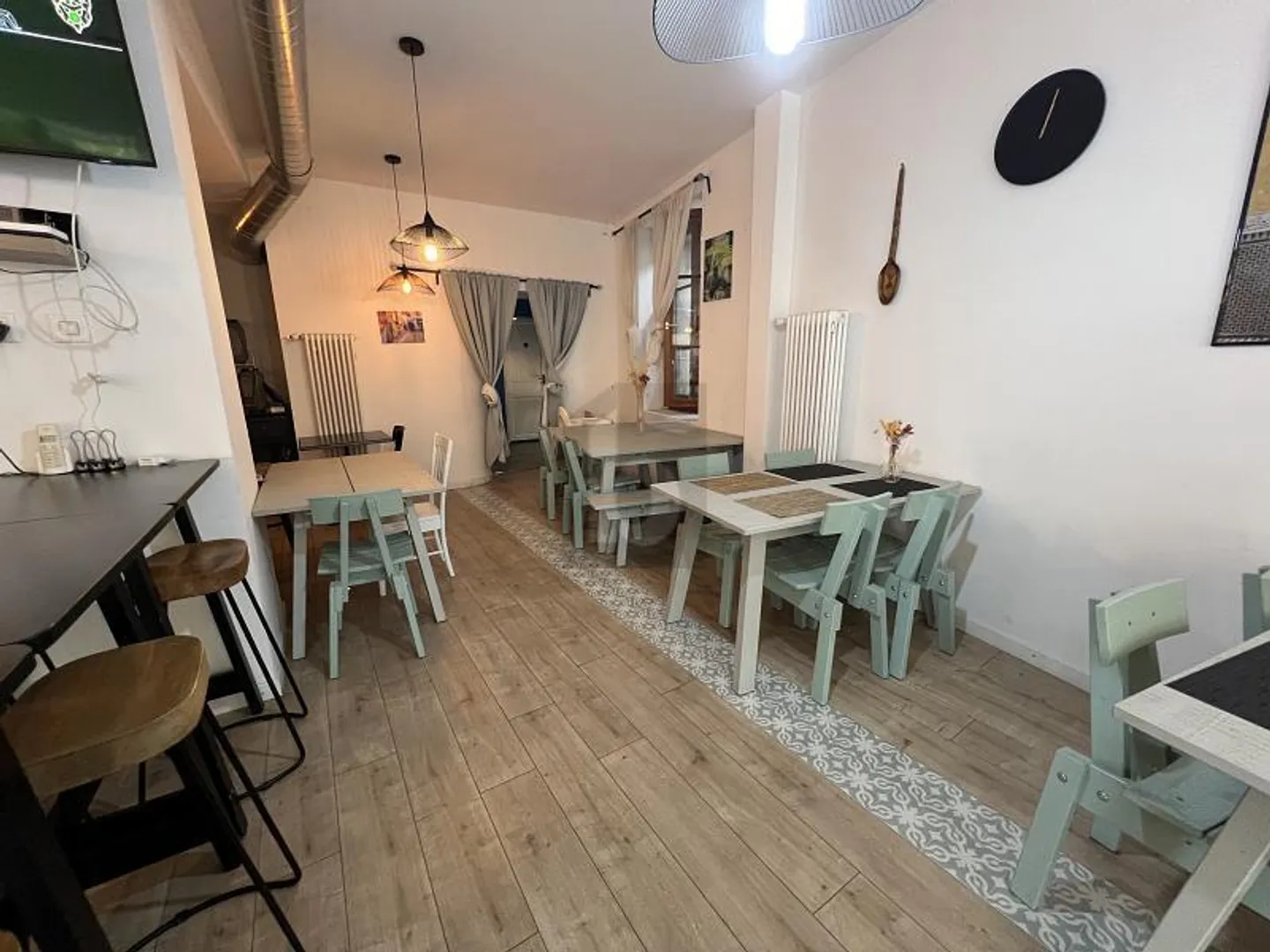 MAGNIFIQUE SITUATION À L'ENTRÉE DE ST-JEAN - Photo 2 sur 5