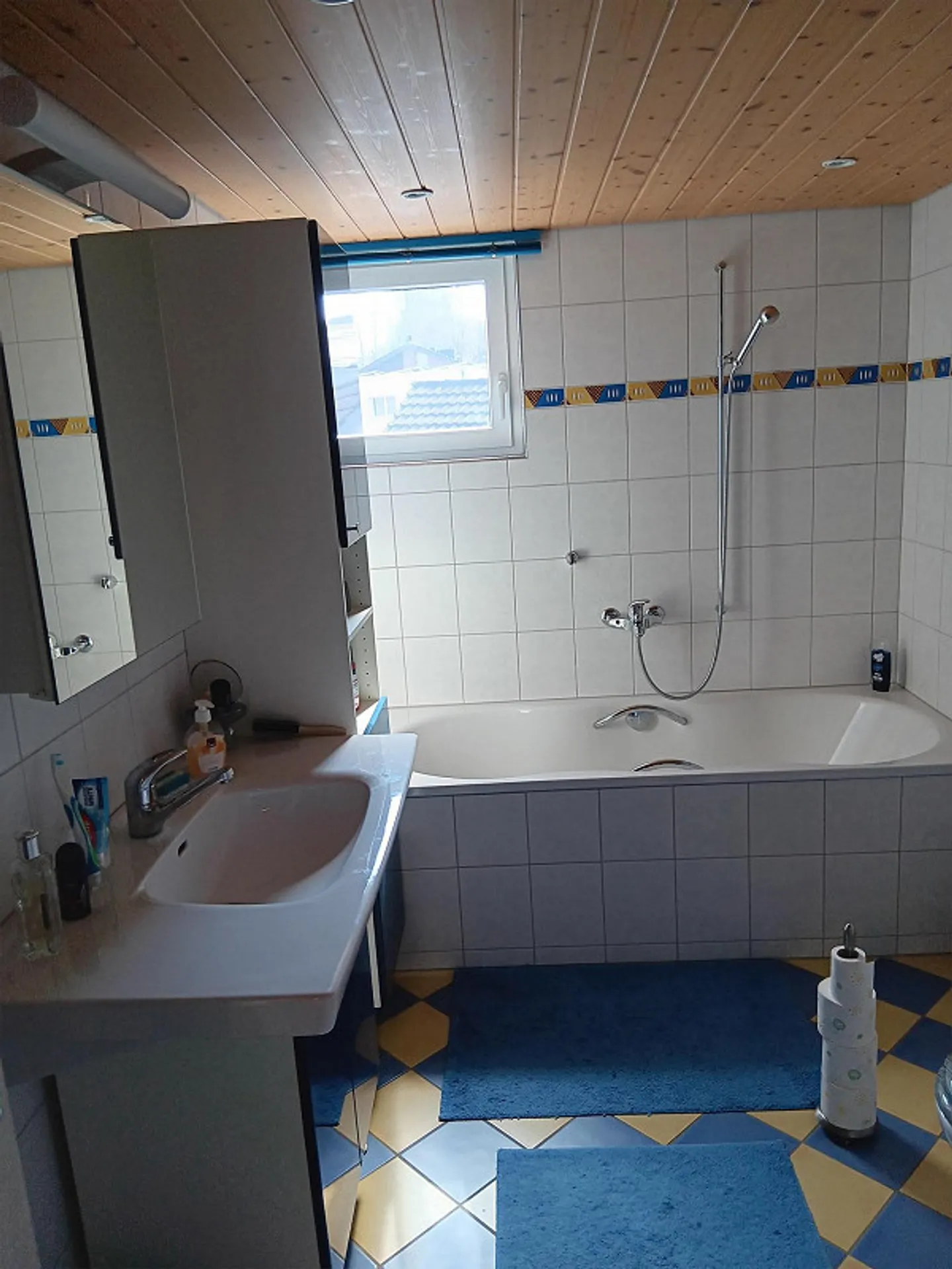 Belle, calme et lumineuse appartement de 3,5 pièces au cœur de Flawil - Photo 7 sur 15