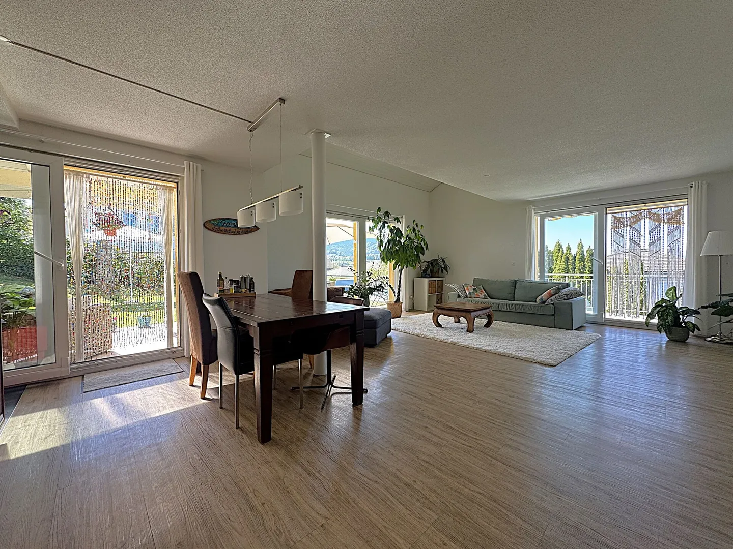 Charming and cozy living oasis with Mediterranean flair - Photo 10 of 21
