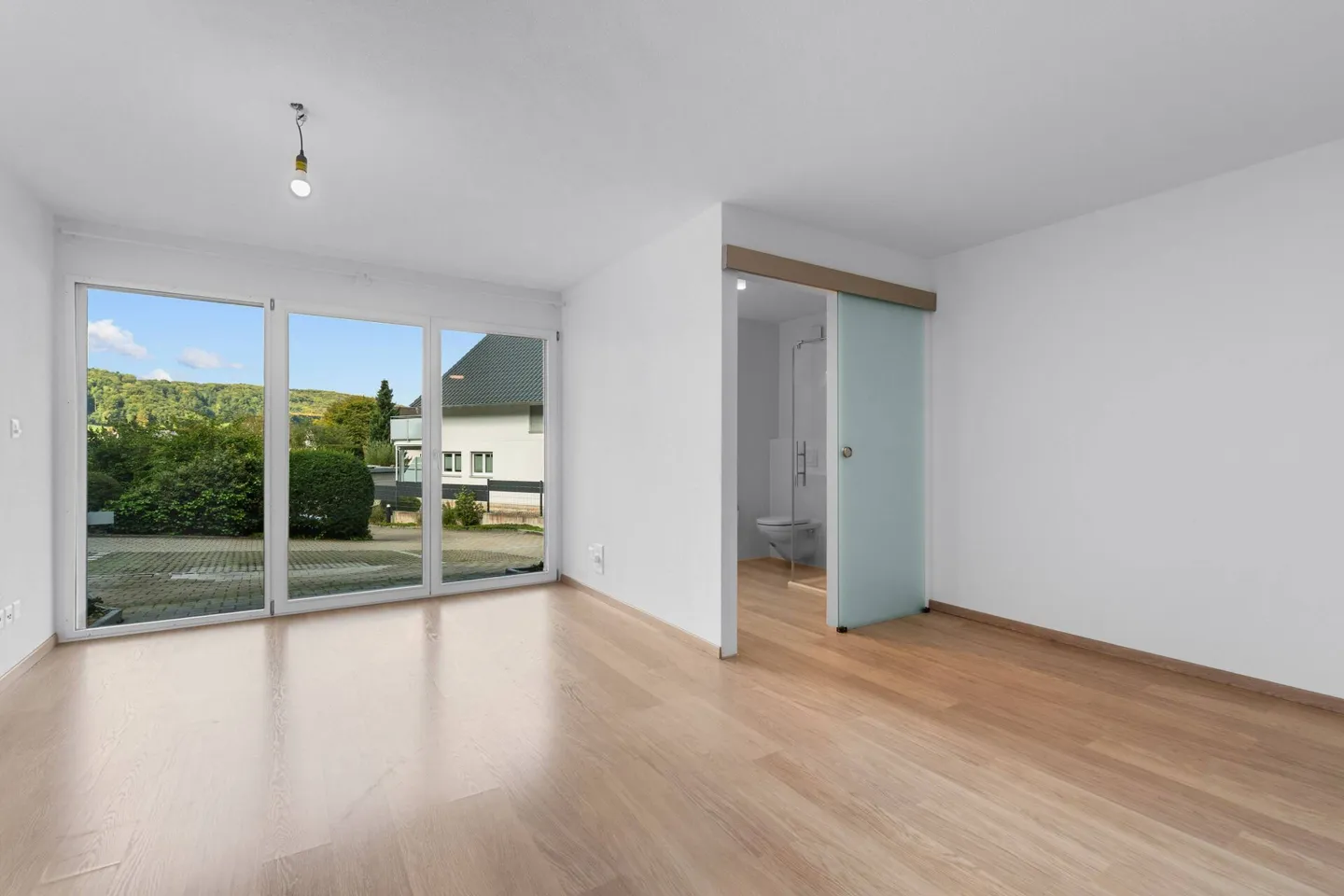 Appartamento duplex luminoso in posizione idilliaca con balcone - Foto 7 di 9