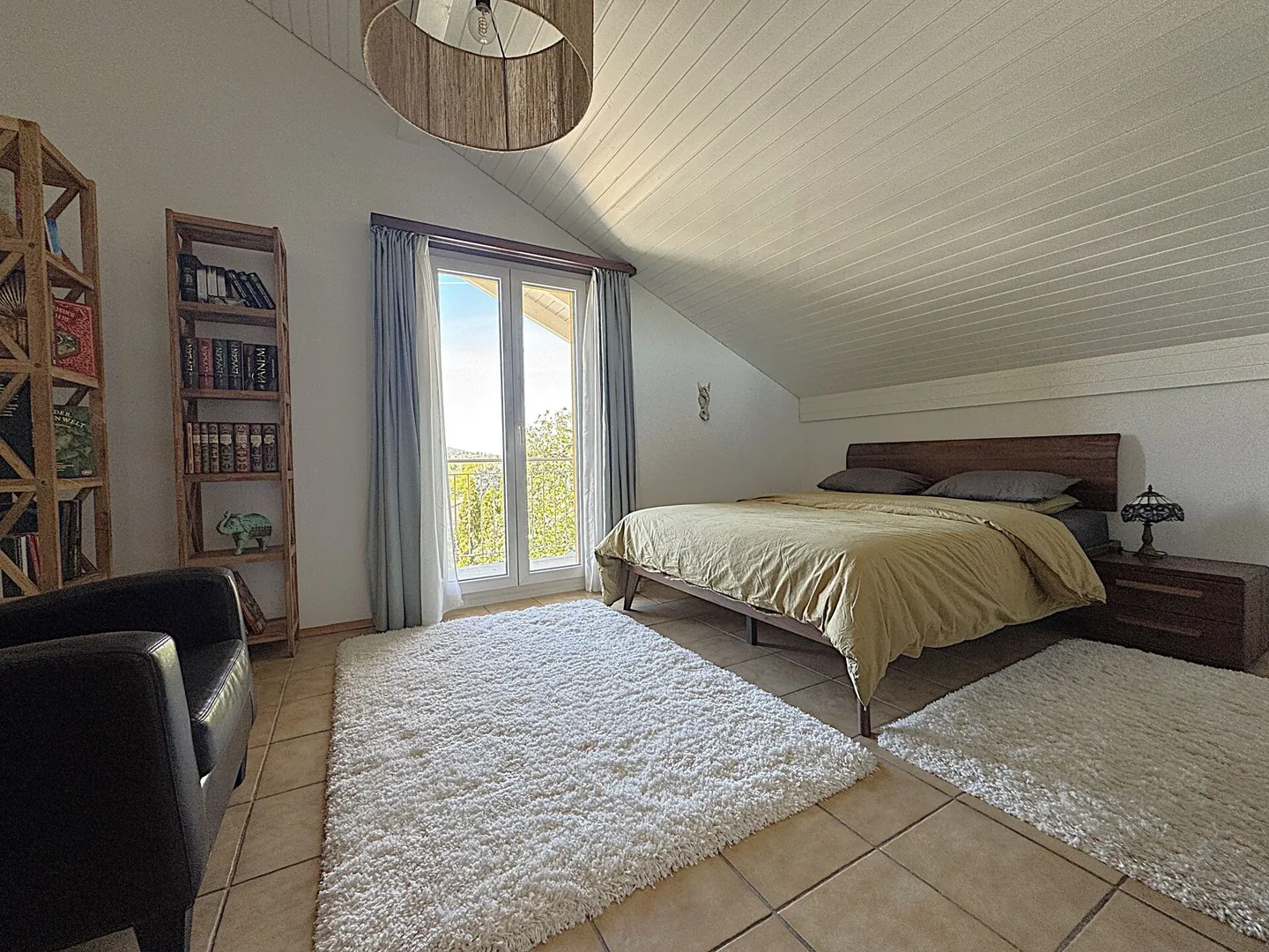 Charming and cozy living oasis with Mediterranean flair - Photo 13 of 21