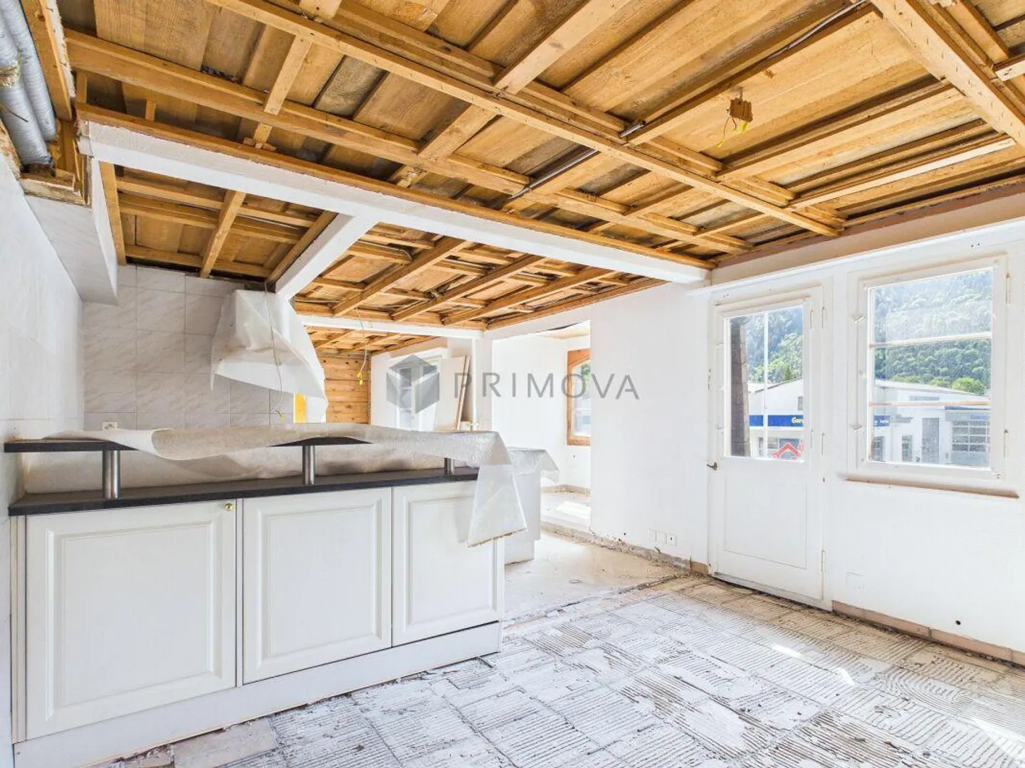 Chalet tradizionale con gastronomia e due unità abitative su un... - Foto 5 di 12