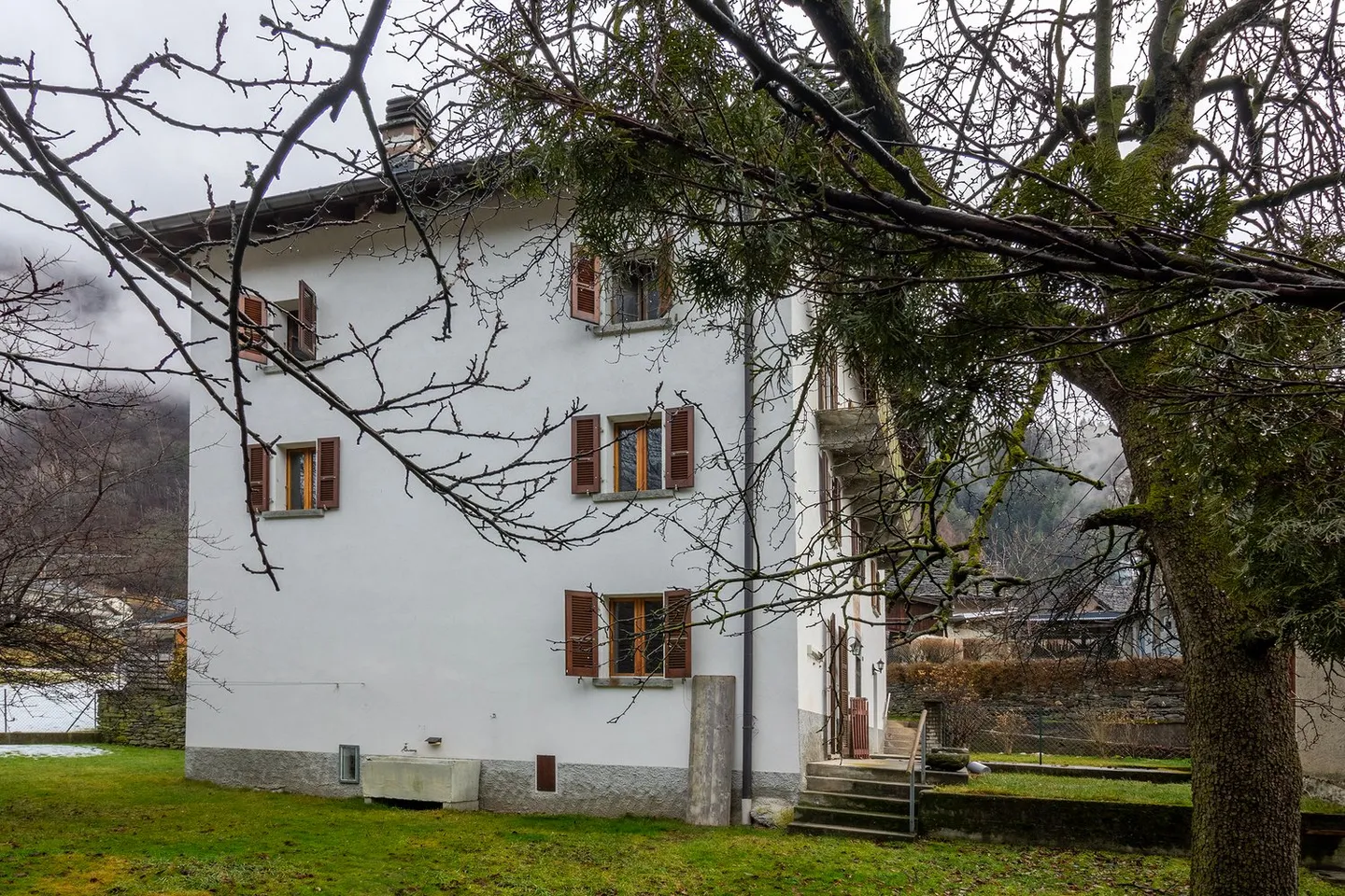 Proprietà con 5,5 stanze, circondata dalla natura - Foto 1 di 11