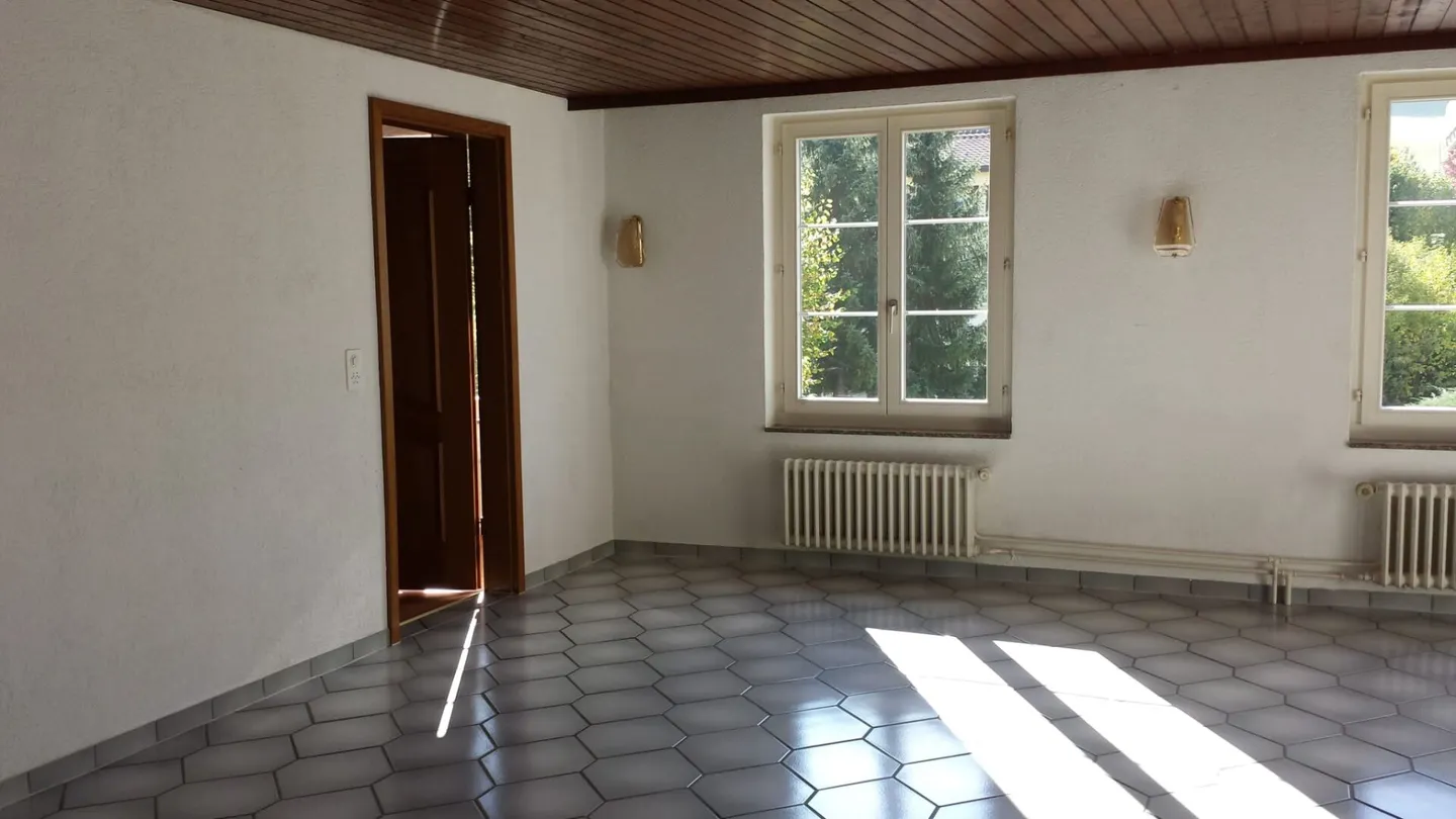 Proprietà redditizia, edificio multifamiliare ben tenuto con 3 appartamenti - Foto 7 di 16