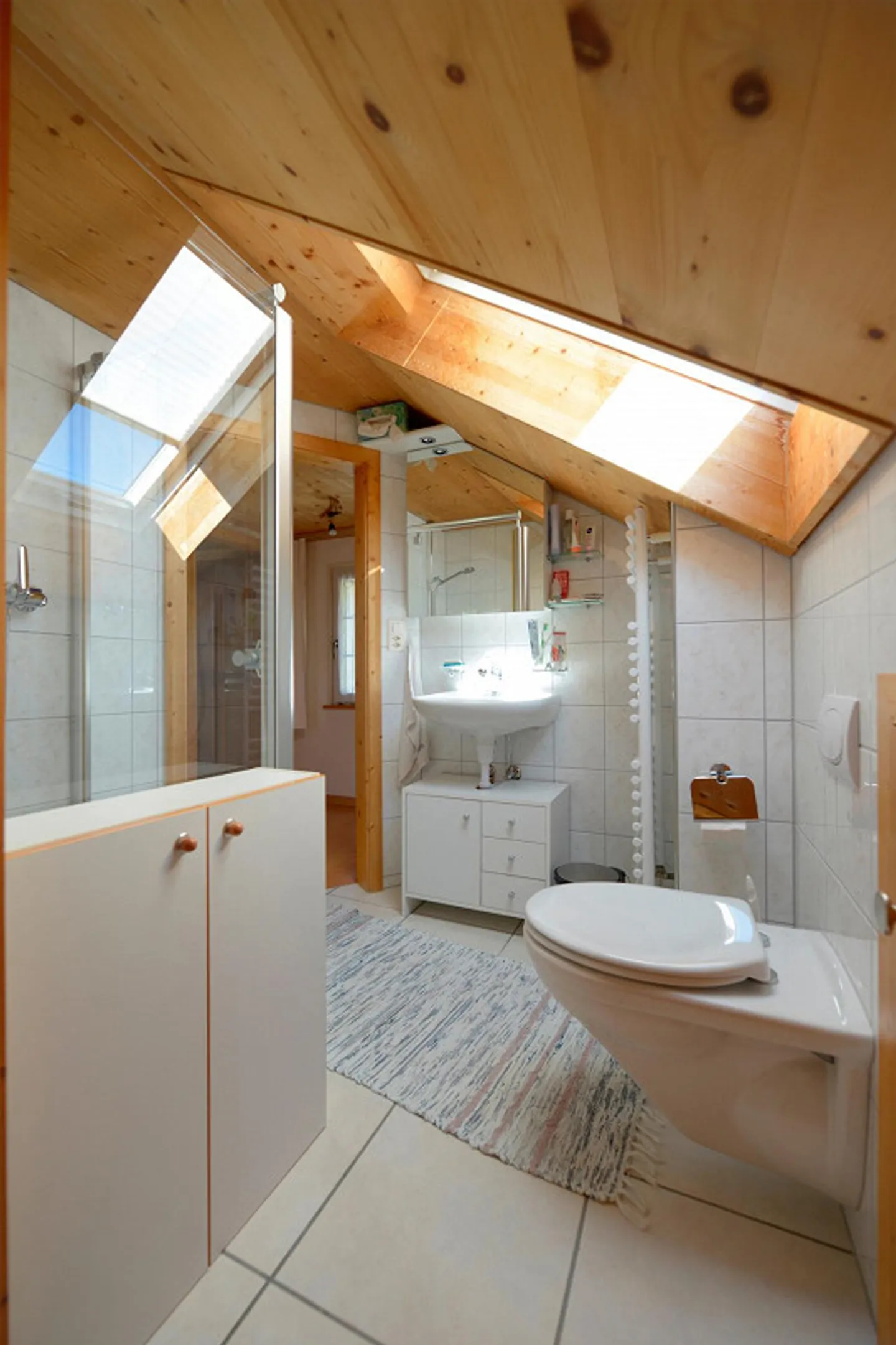 Discover this lovely 4.5-room single-family home in Heiden! - Photo 12 of 16