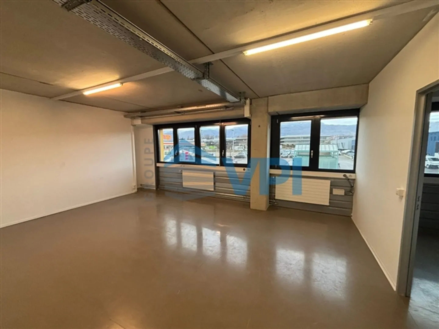 Nyon – Spazi artigianali di 331 m² al primo piano - Foto 4 di 5