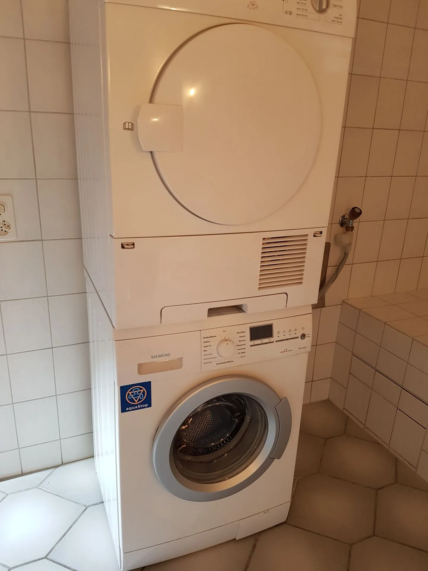 Proprietà redditizia, edificio multifamiliare ben tenuto con 3 appartamenti - Foto 13 di 16