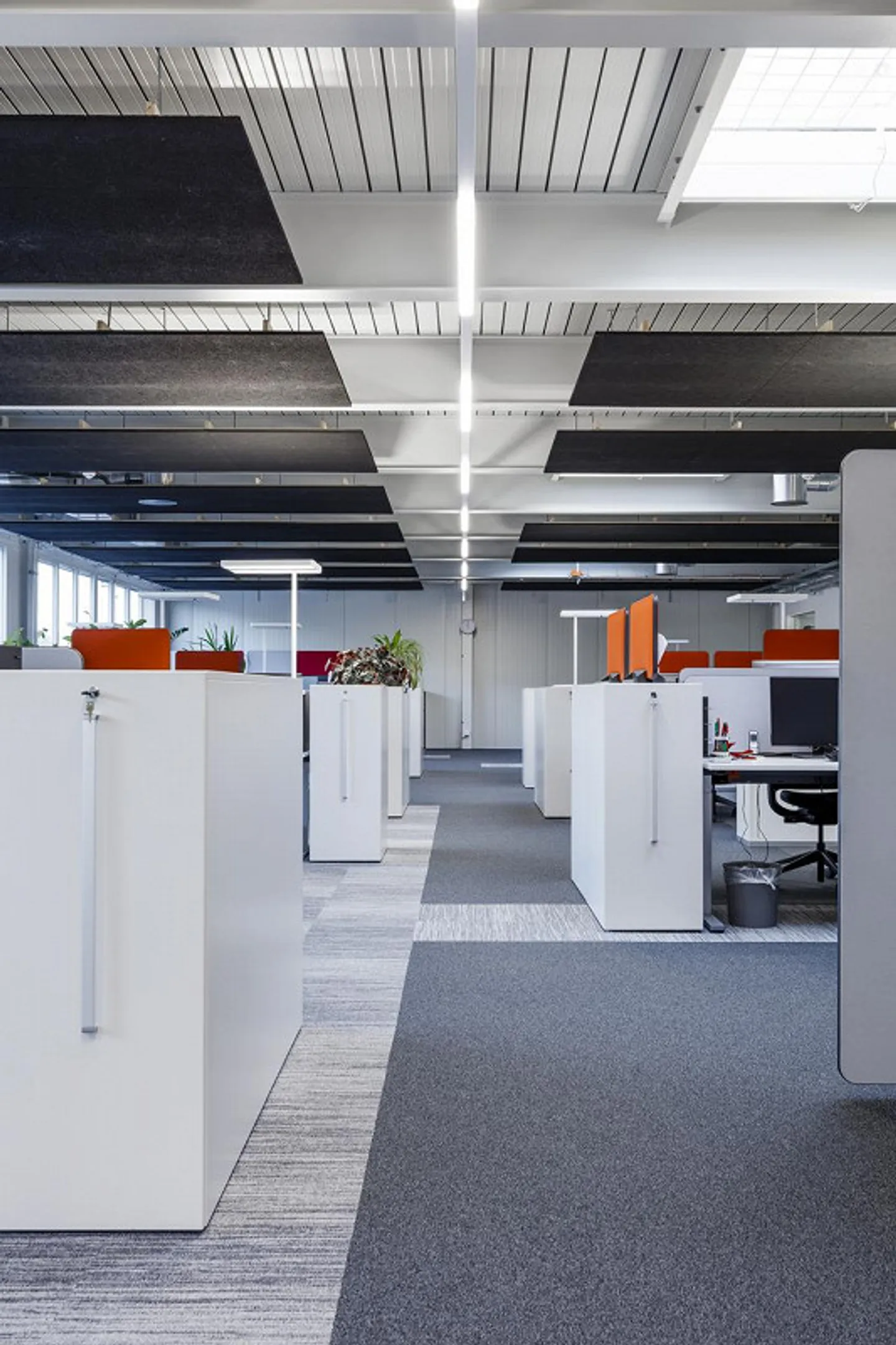 Moderne Produktions- und Büroflächen - Foto 13 von 23